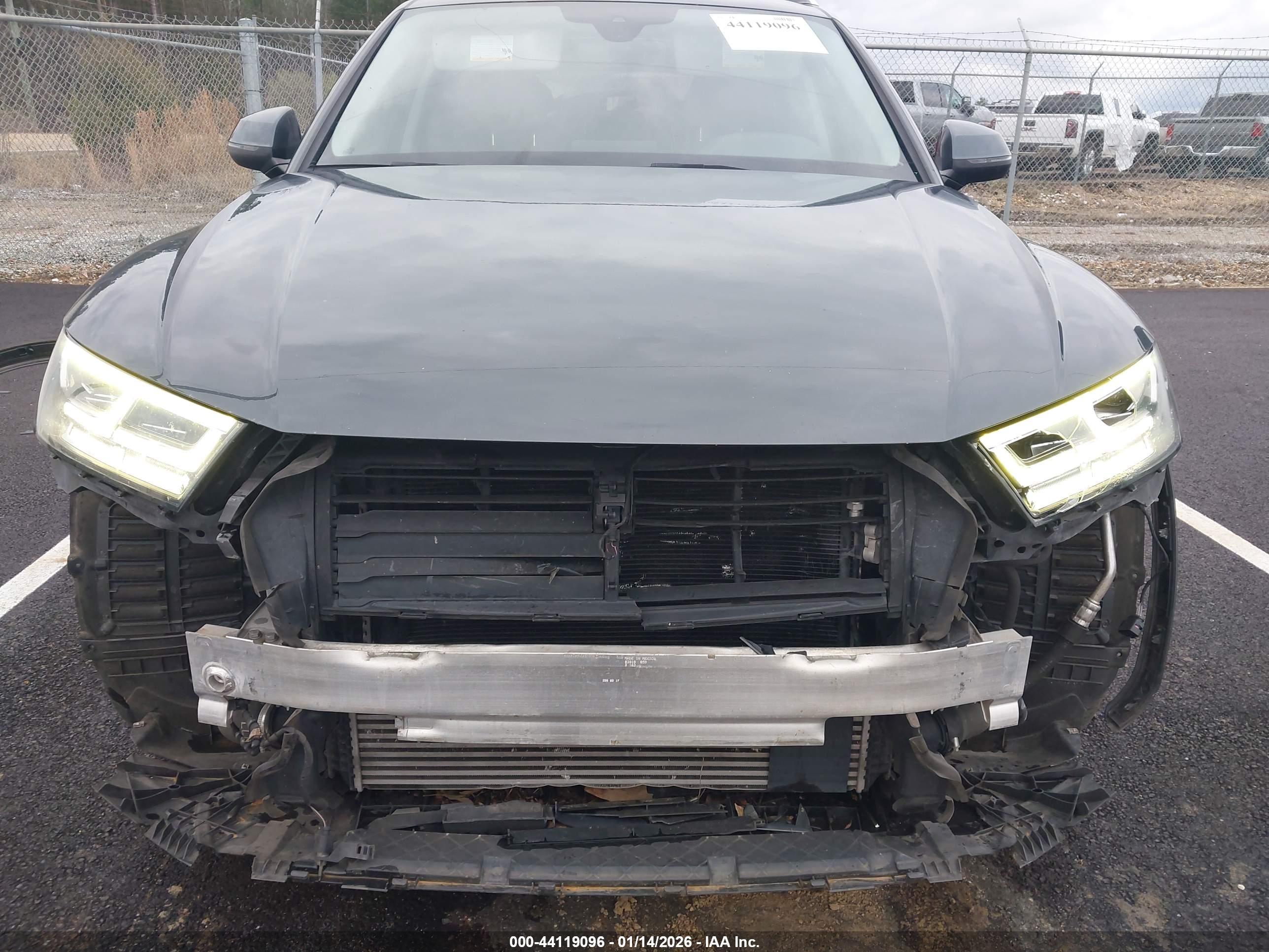 AUDI Q5 image 6