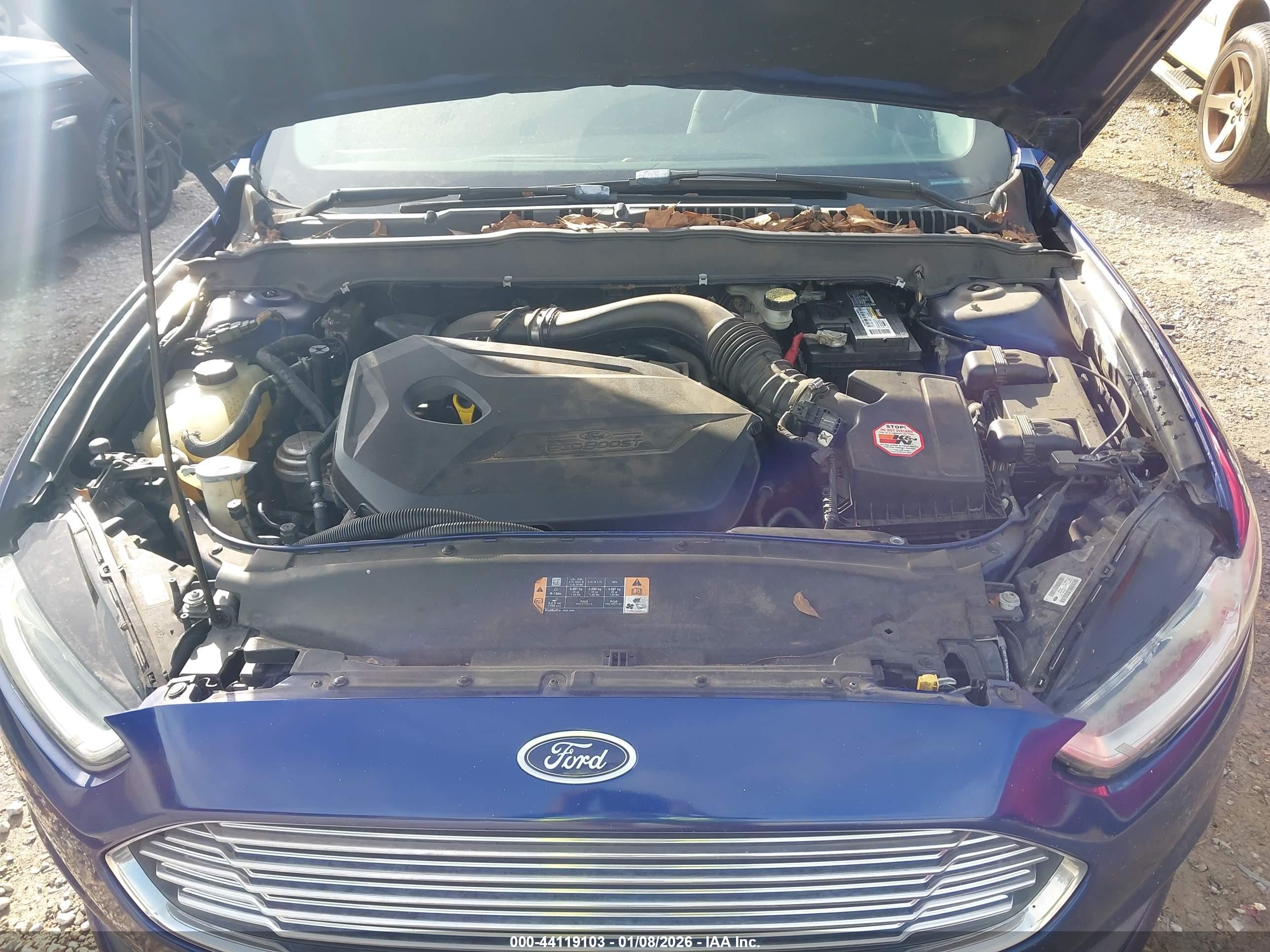 FORD FUSION image 10