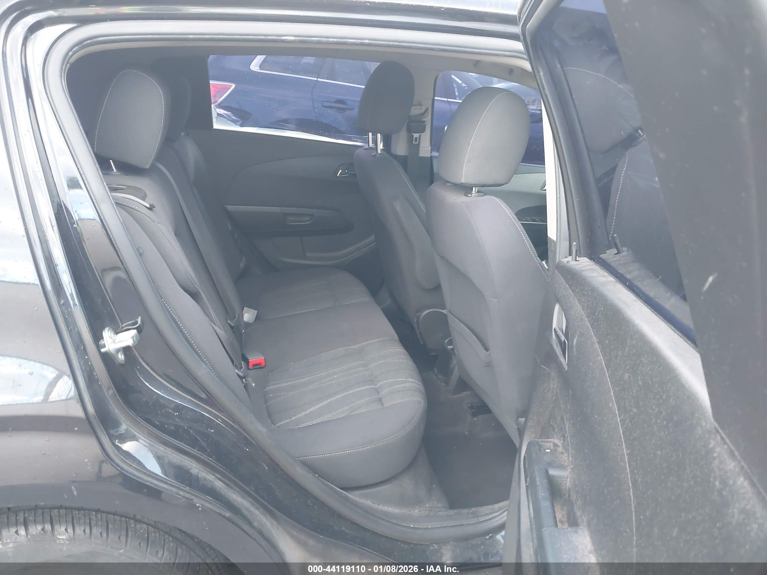 CHEVROLET SONIC image 8
