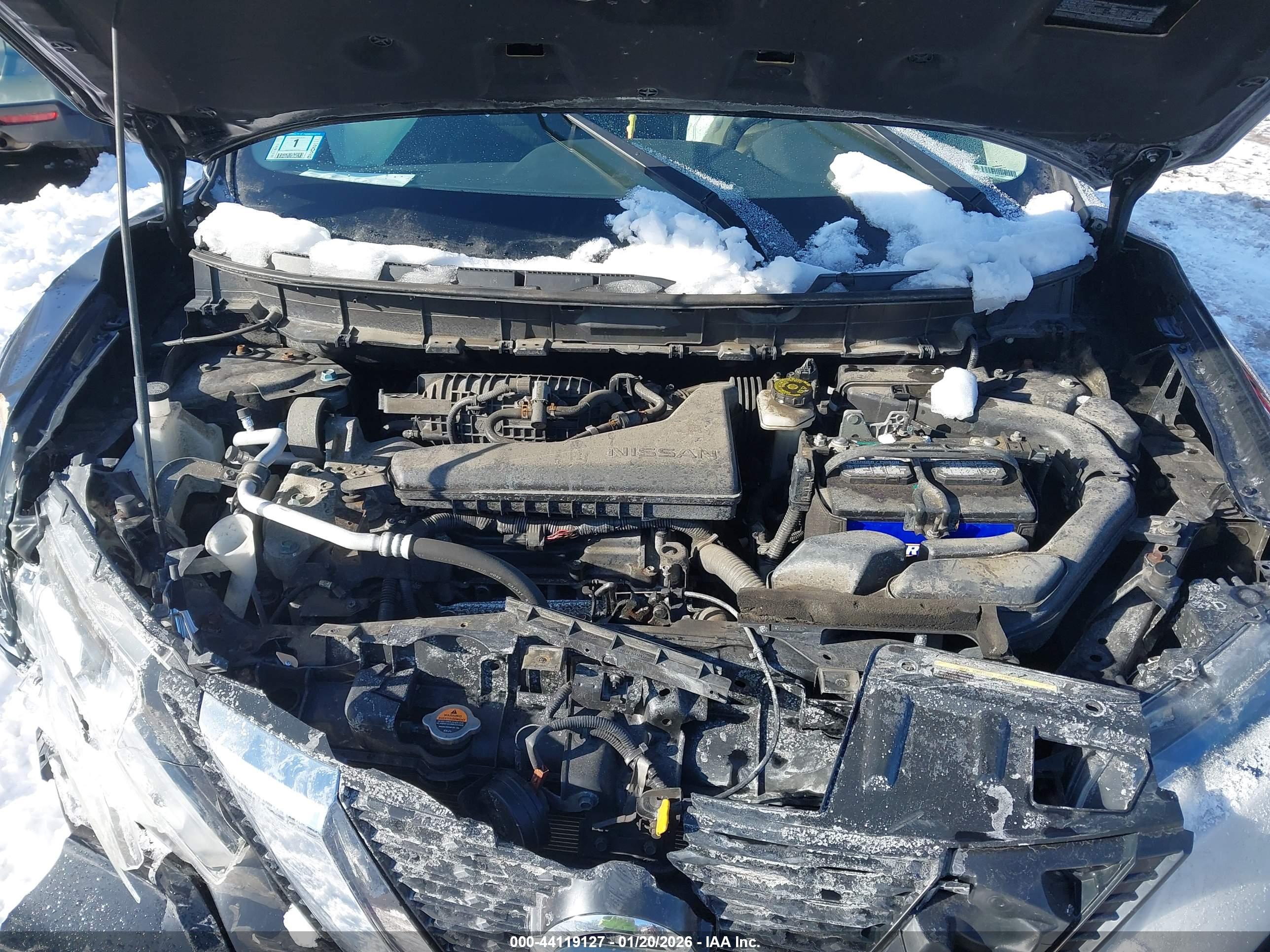 NISSAN ROGUE image 10