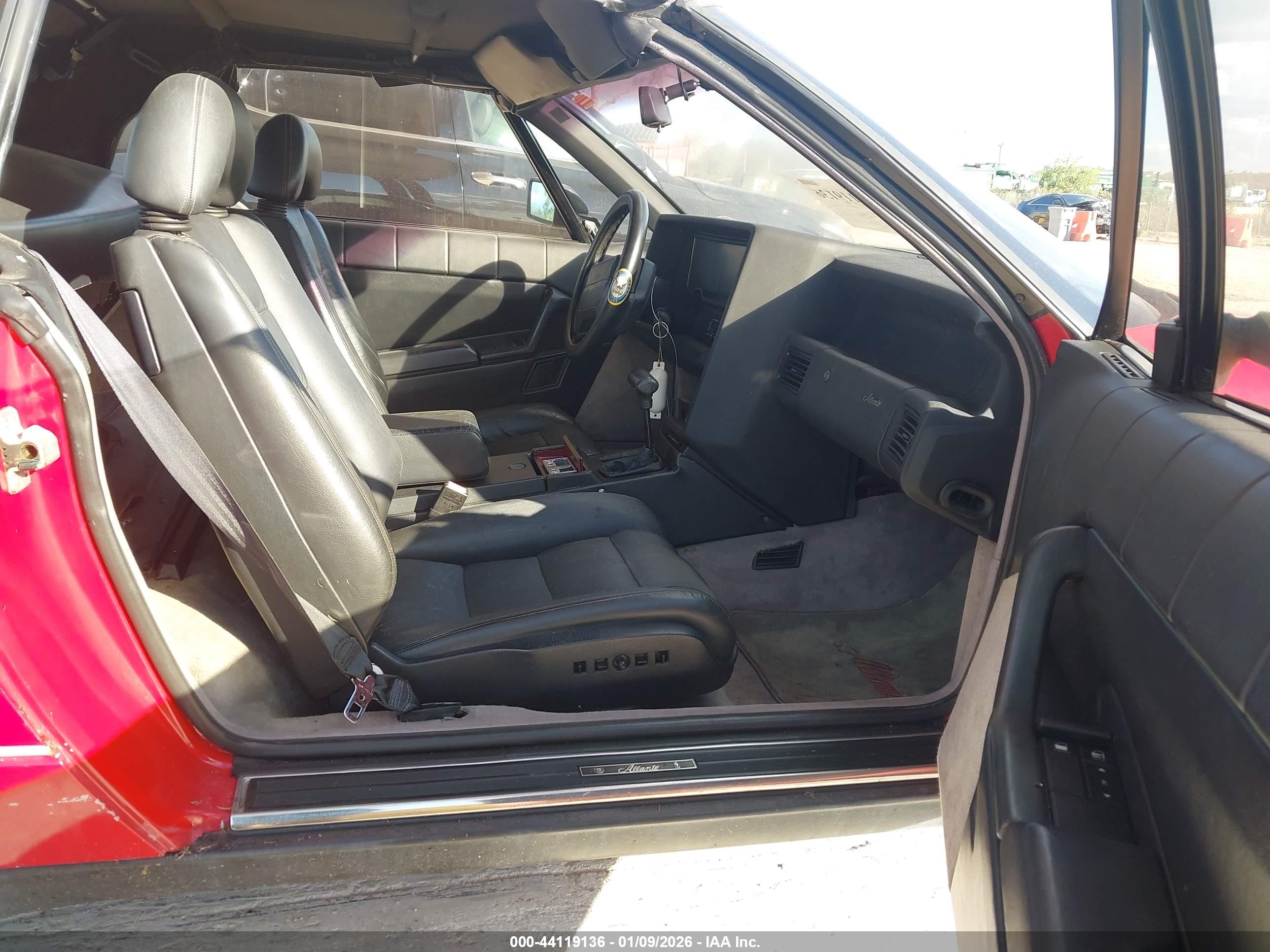 CADILLAC ALLANTE image 5