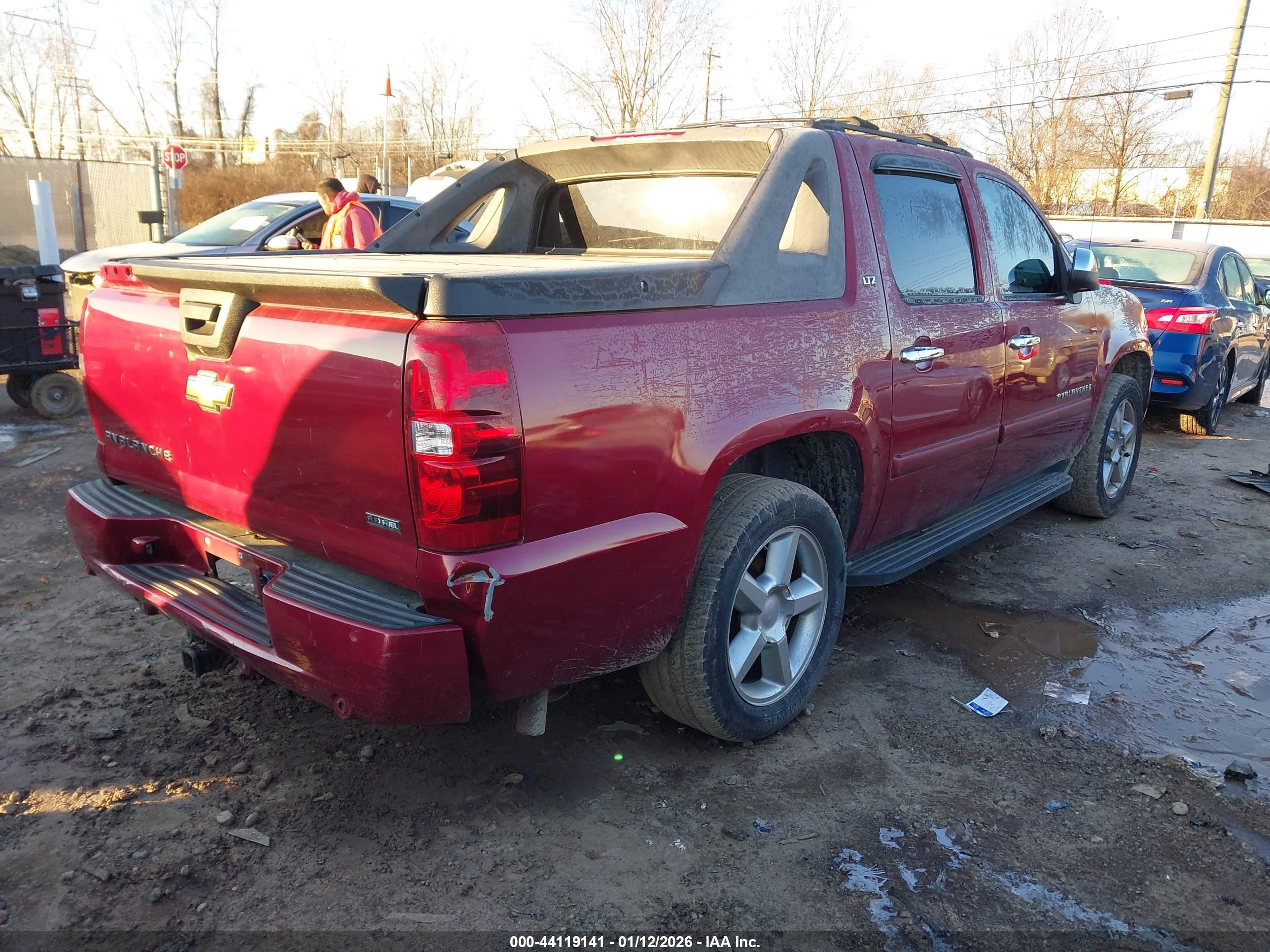 CHEVROLET AVALANCHE image 4