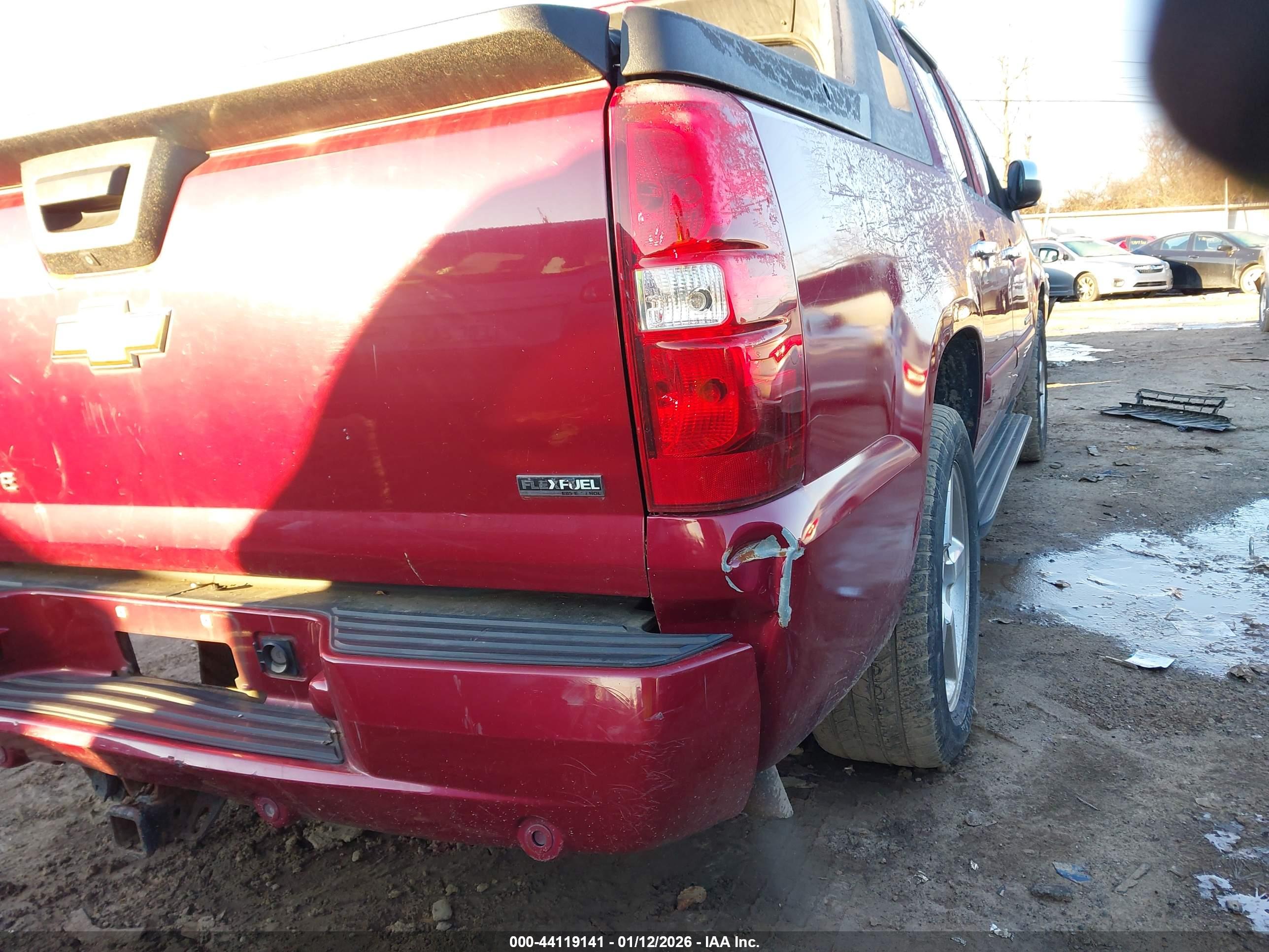CHEVROLET AVALANCHE image 6