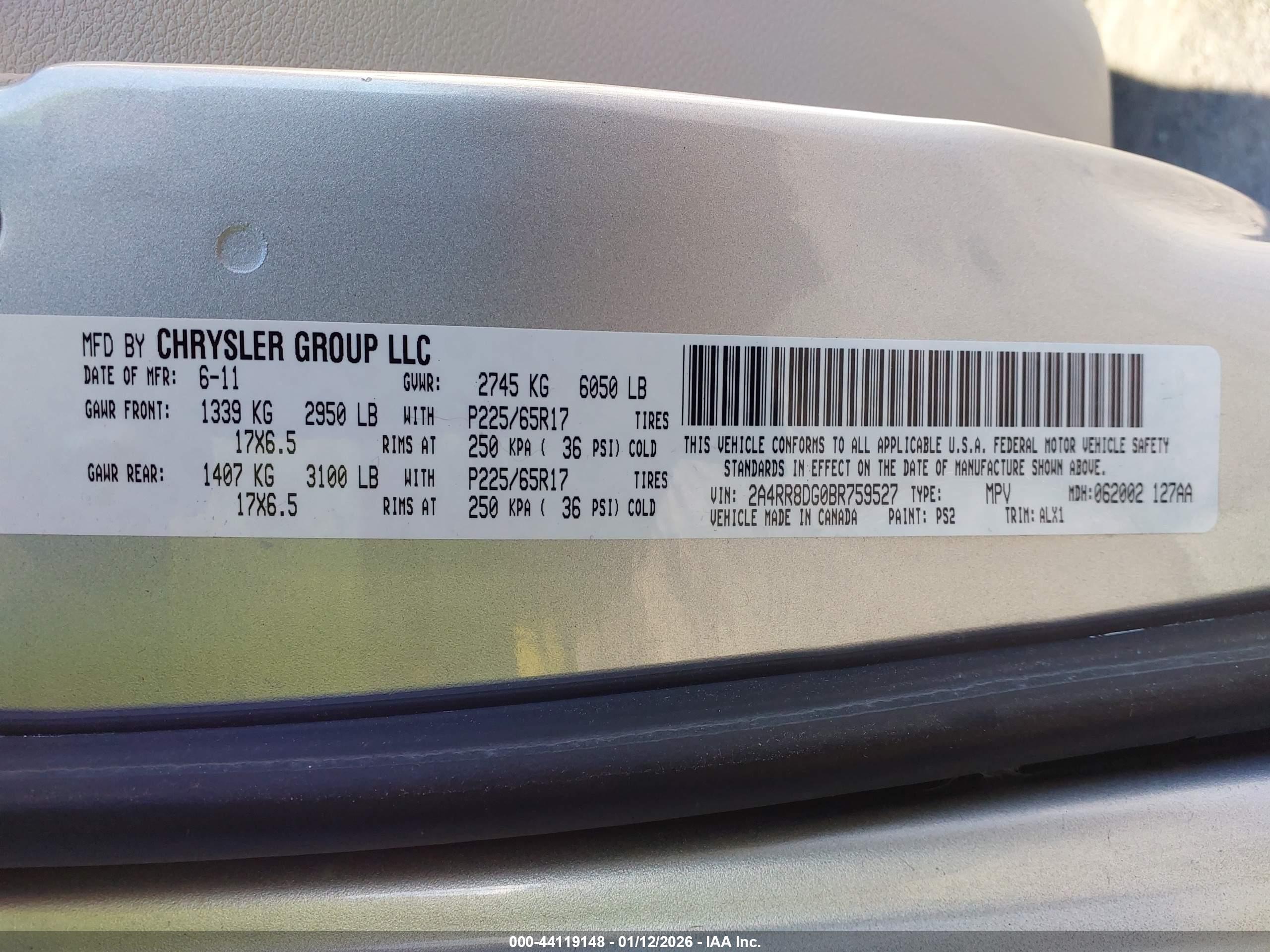 CHRYSLER TOWN image 9