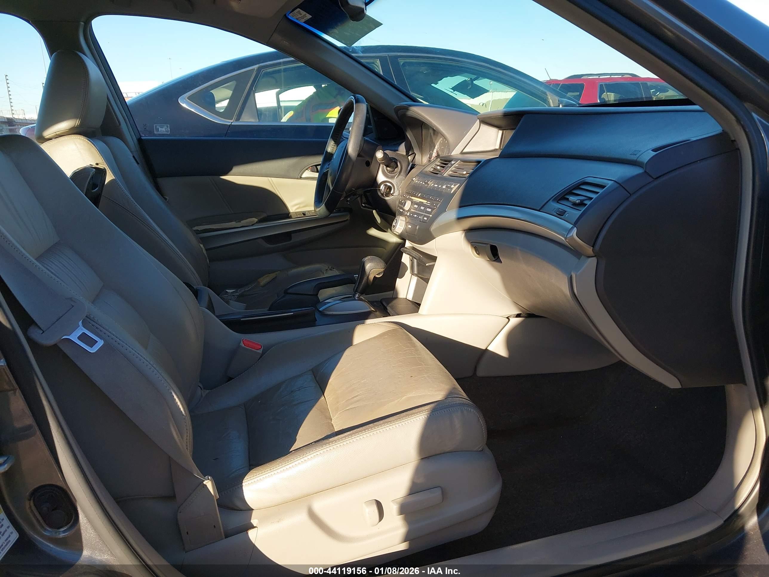 HONDA ACCORD image 5