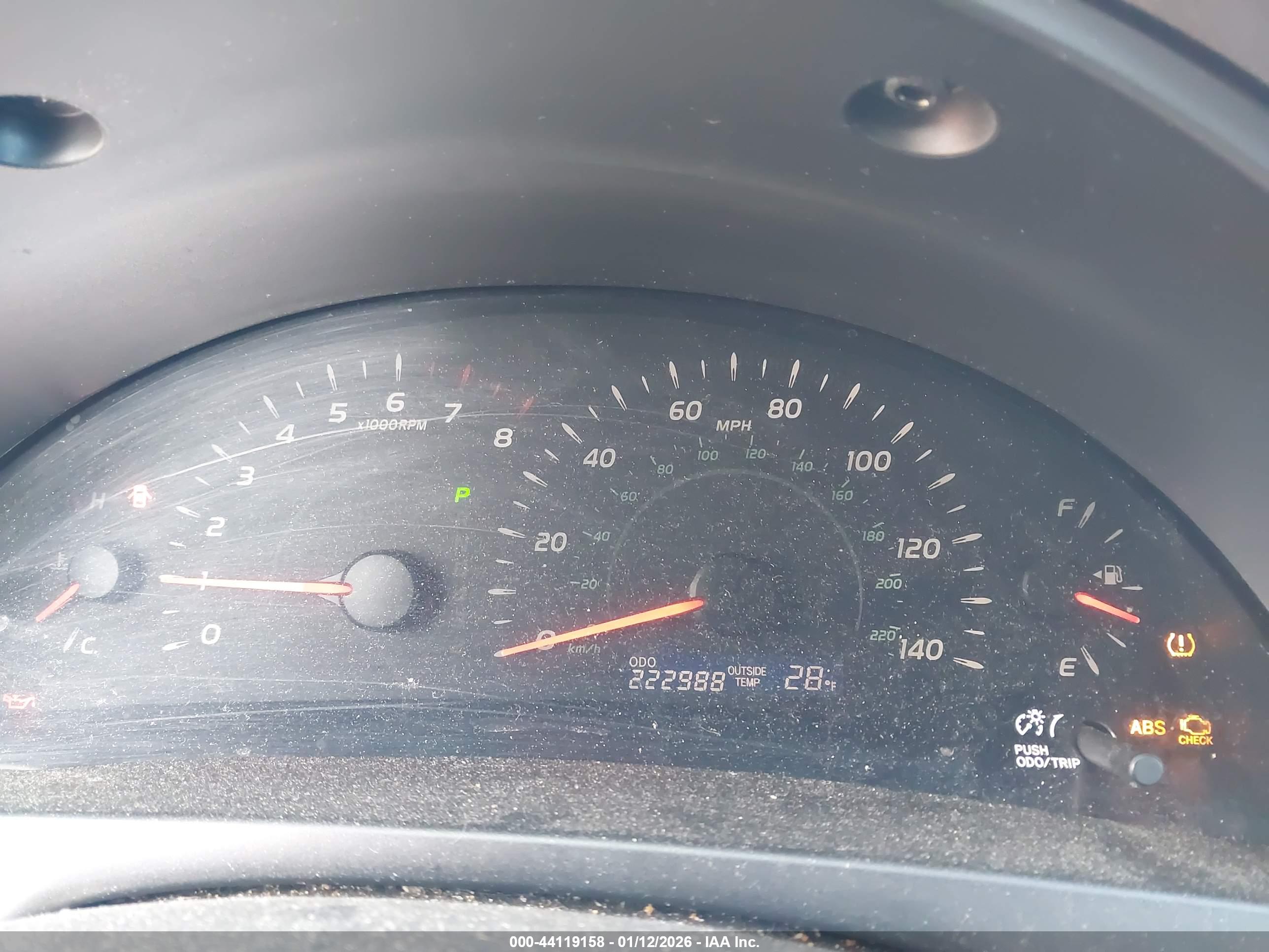 TOYOTA CAMRY image 7