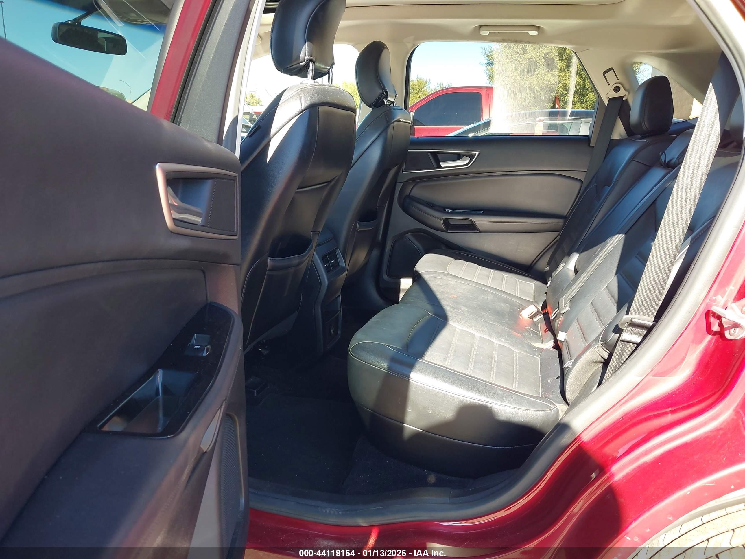 FORD EDGE image 8