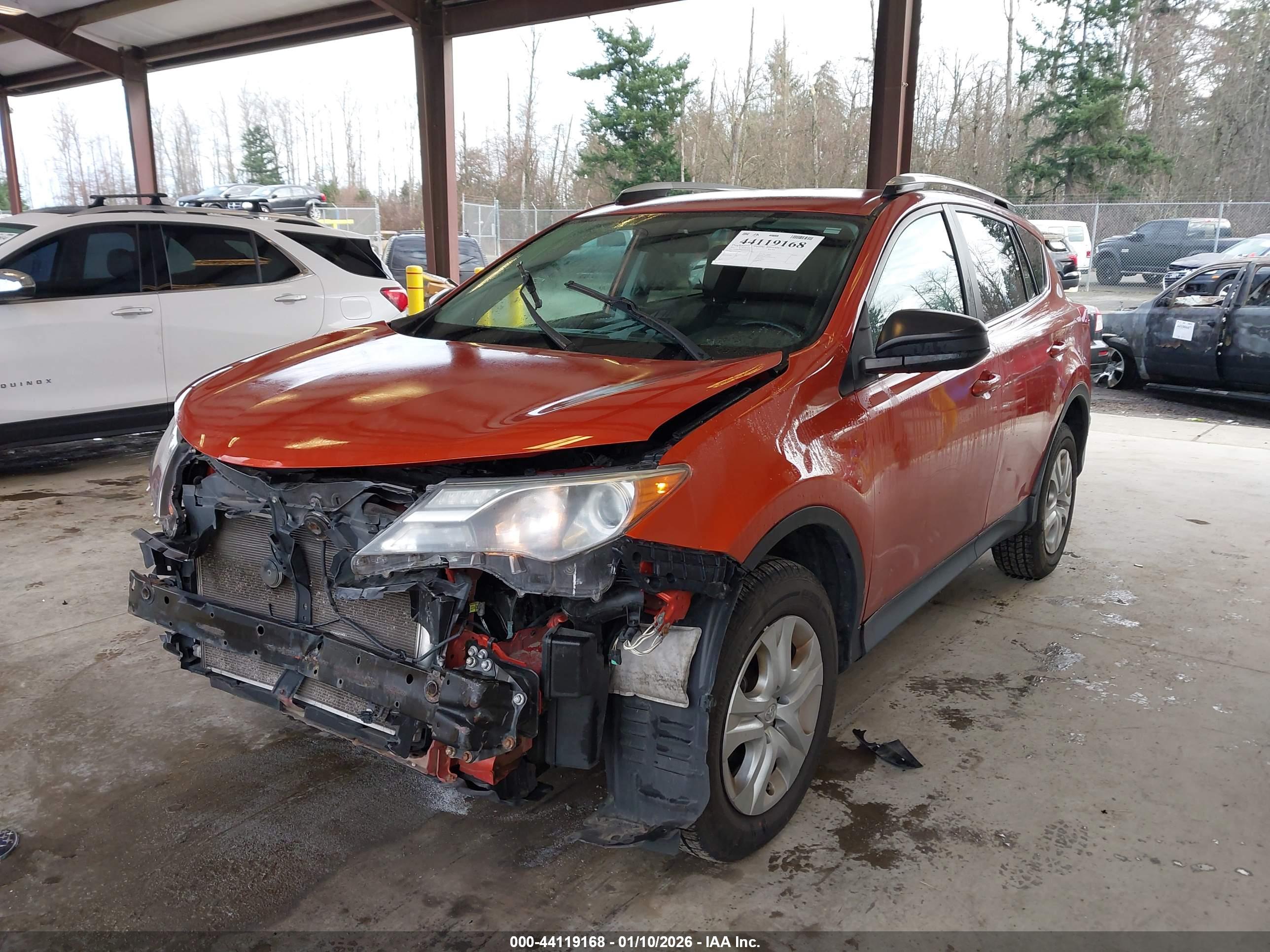 TOYOTA RAV4 image 6