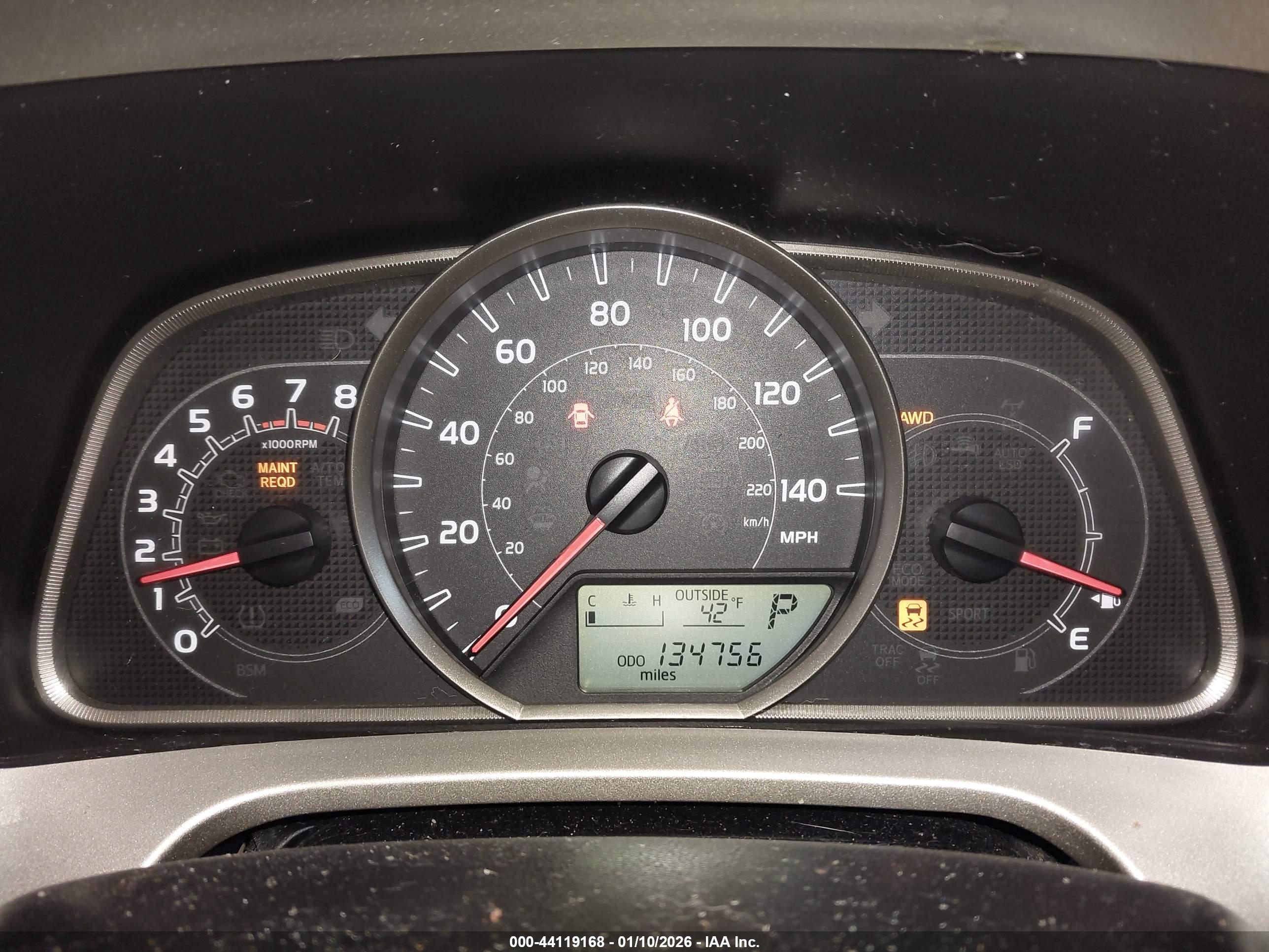 TOYOTA RAV4 image 7
