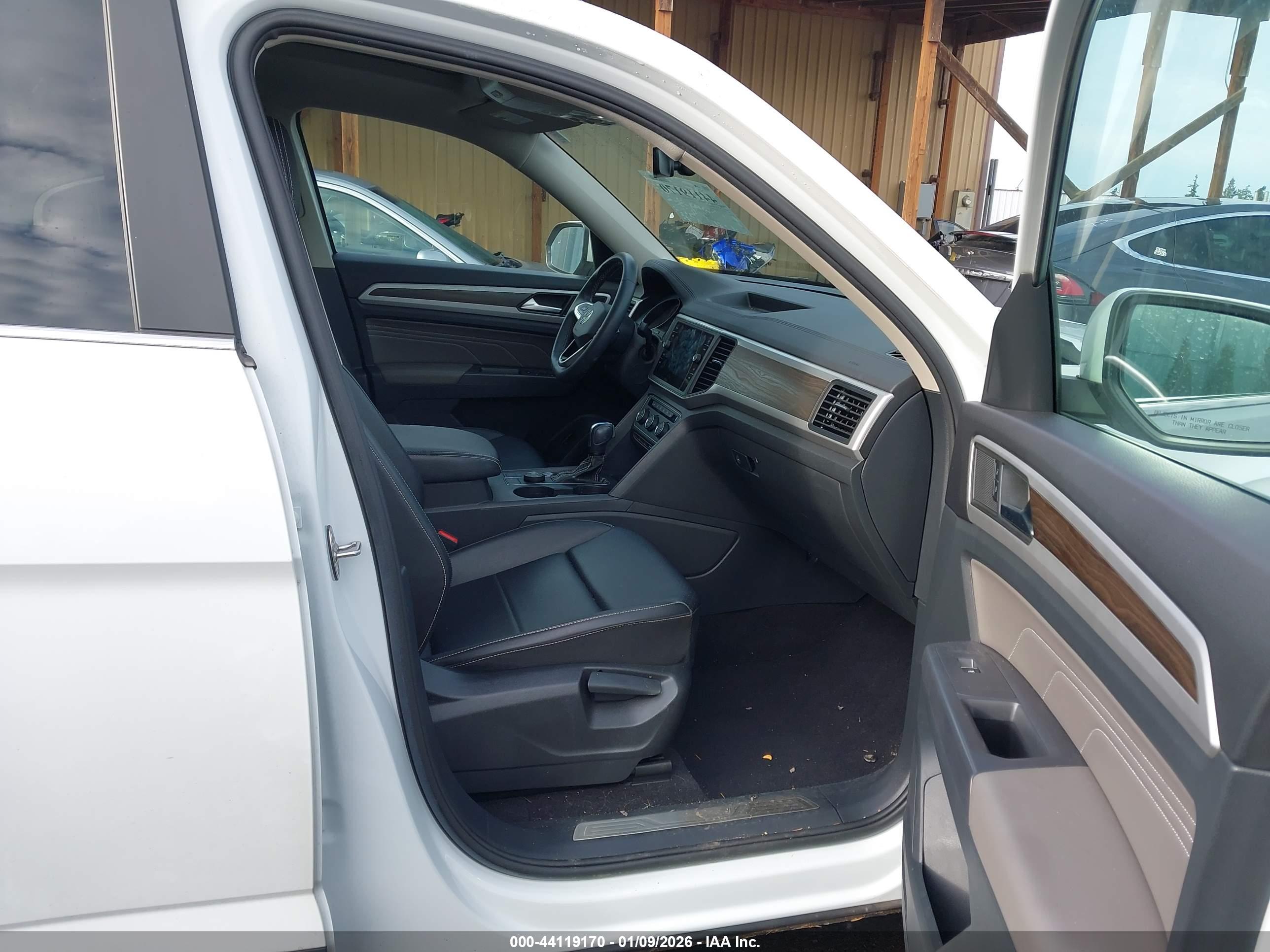 VOLKSWAGEN ATLAS image 5