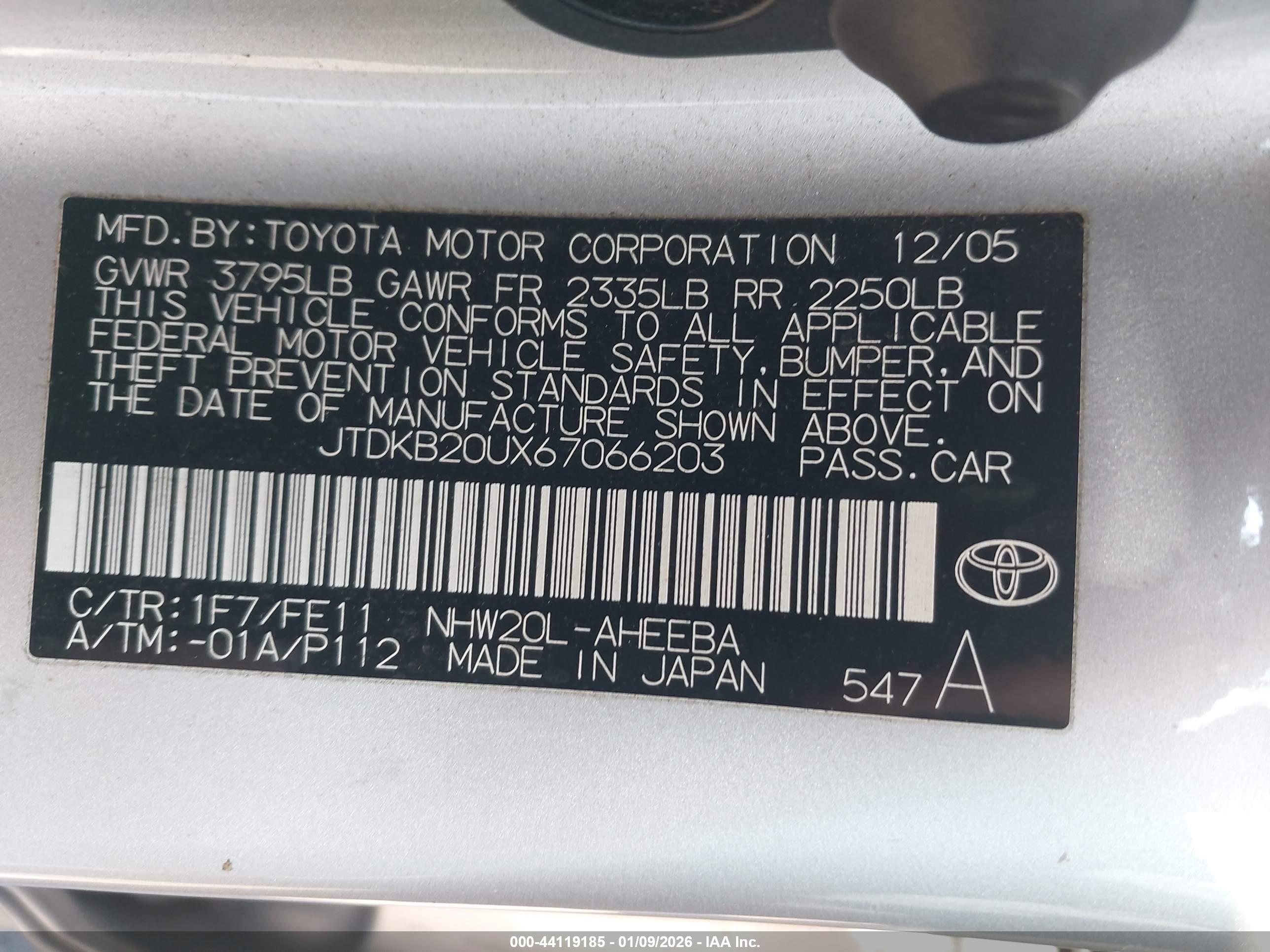 TOYOTA PRIUS image 9