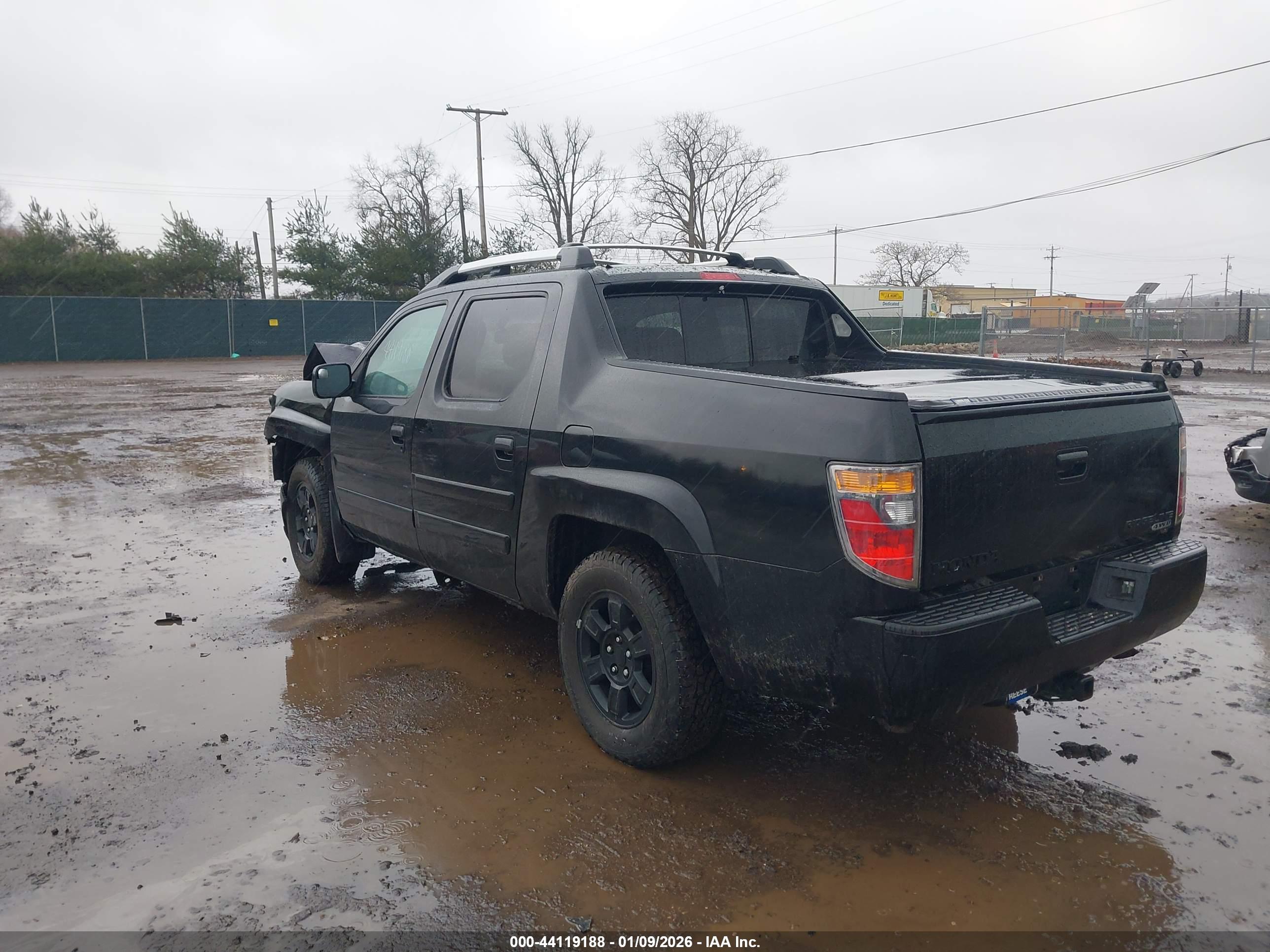HONDA RIDGELINE image 3