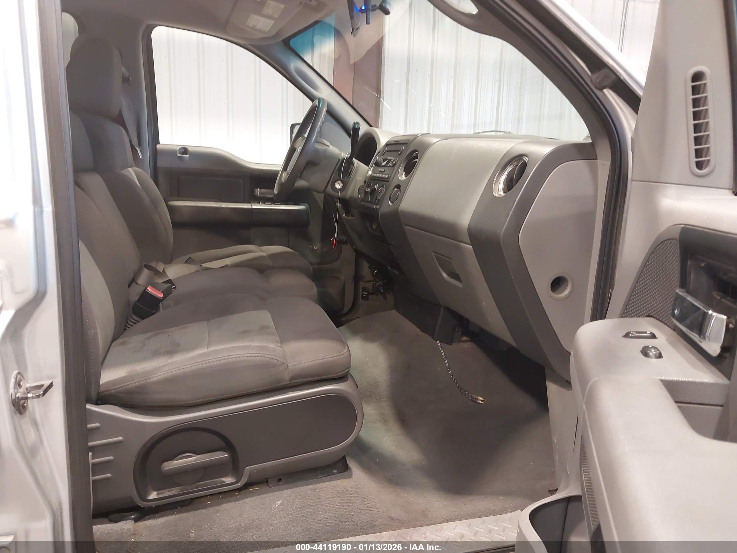 FORD F-150 image 5