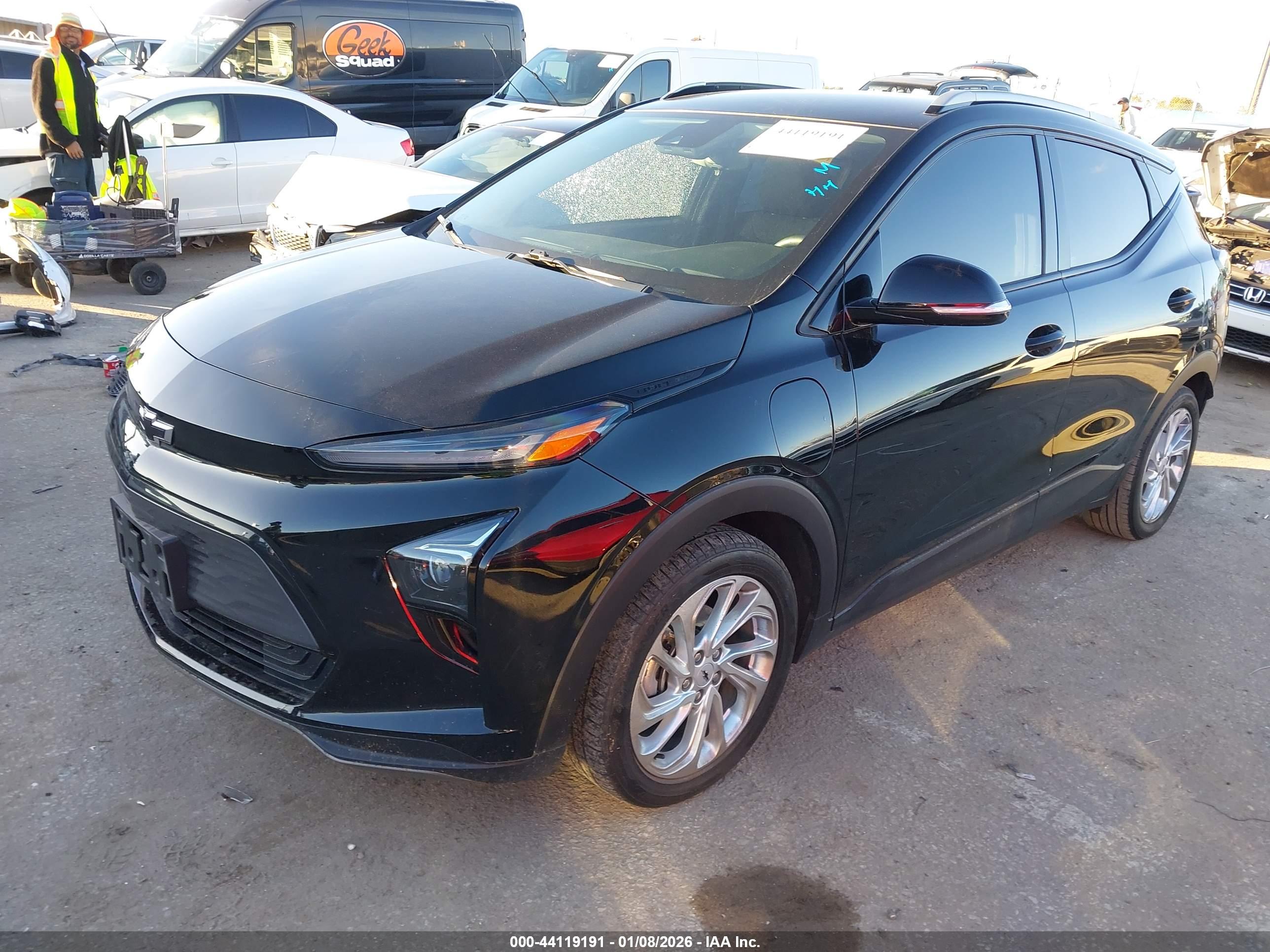 CHEVROLET BOLT image 2
