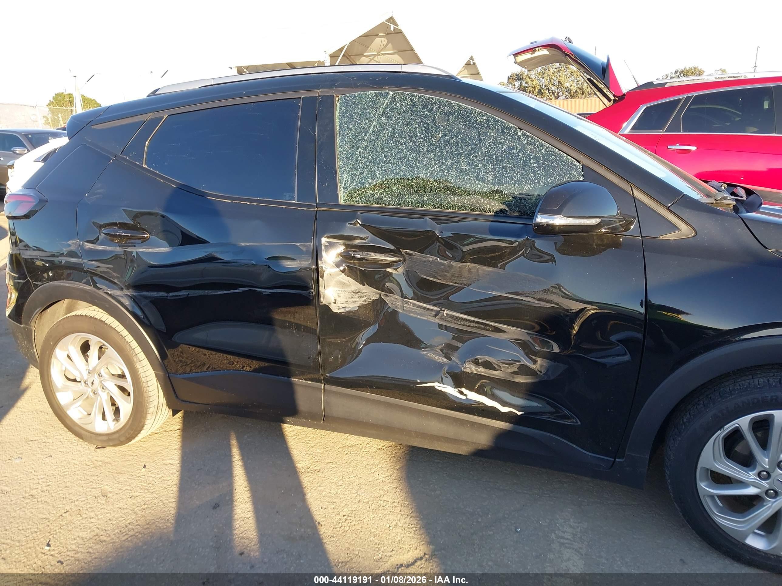CHEVROLET BOLT image 6