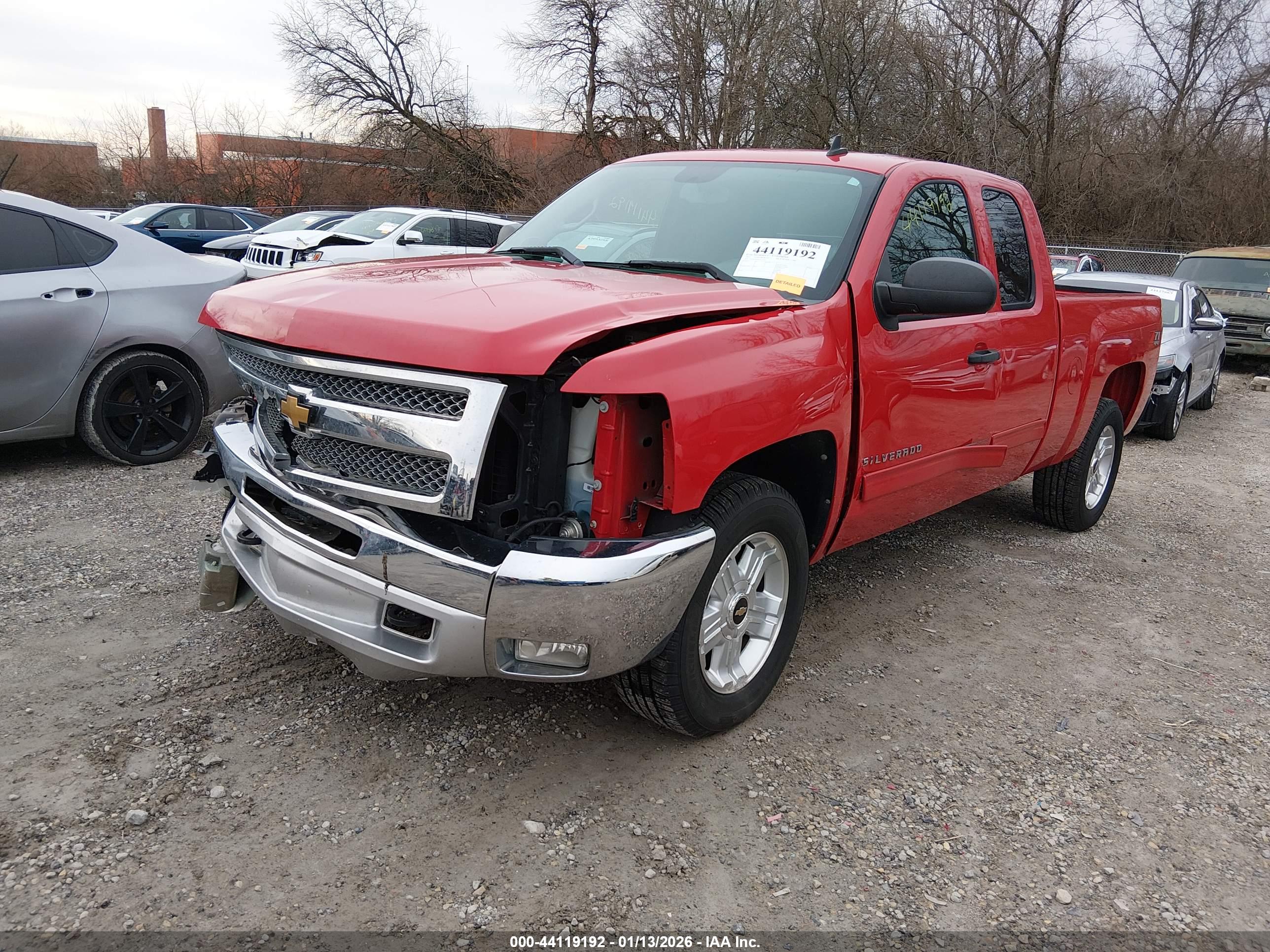 CHEVROLET SILVERADO image 2
