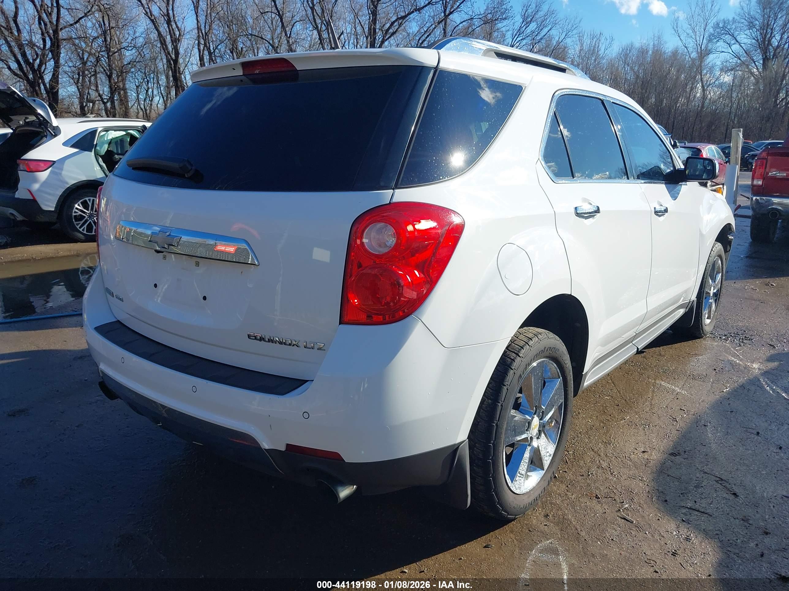 CHEVROLET EQUINOX image 4