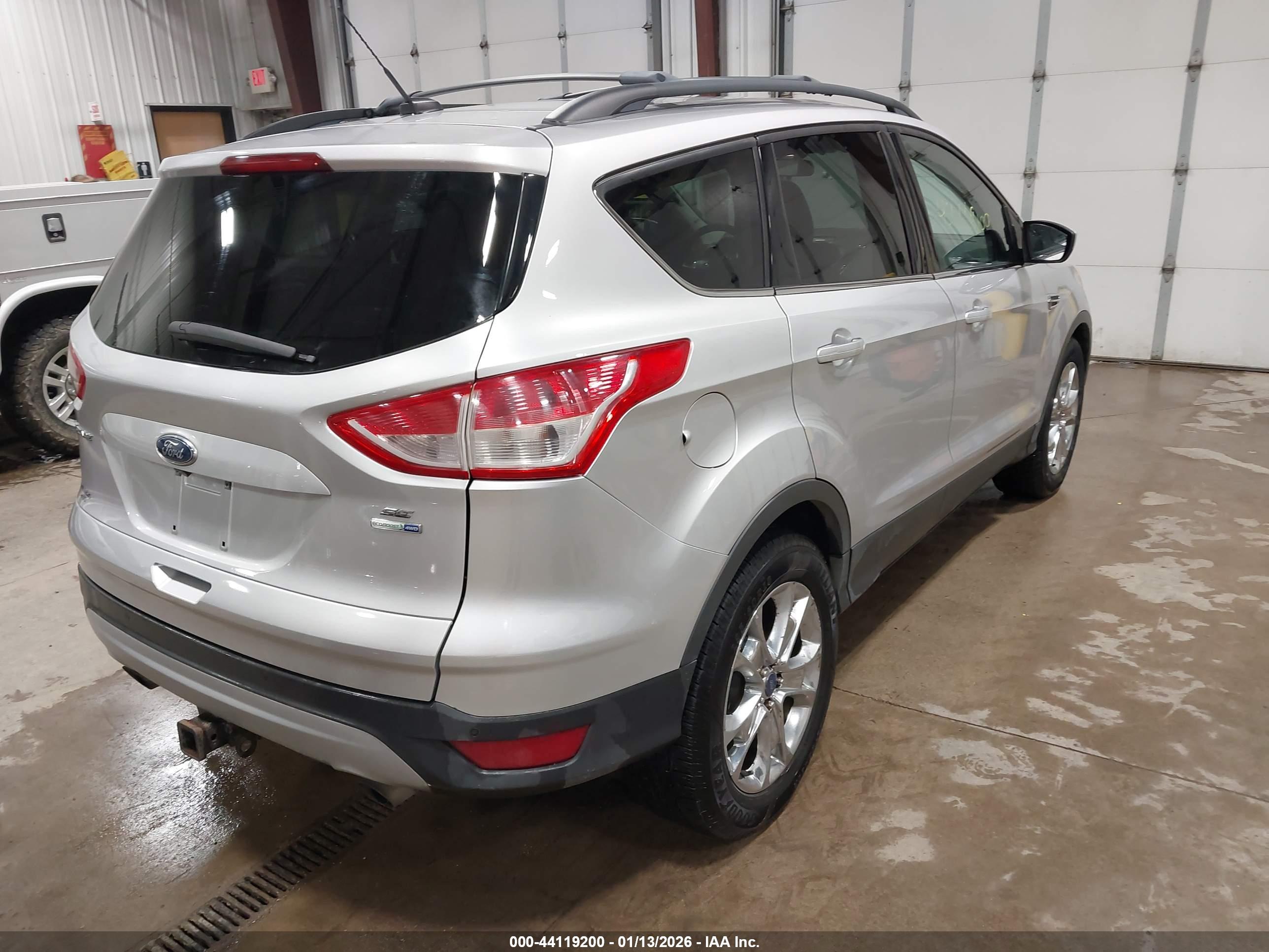 FORD ESCAPE image 4