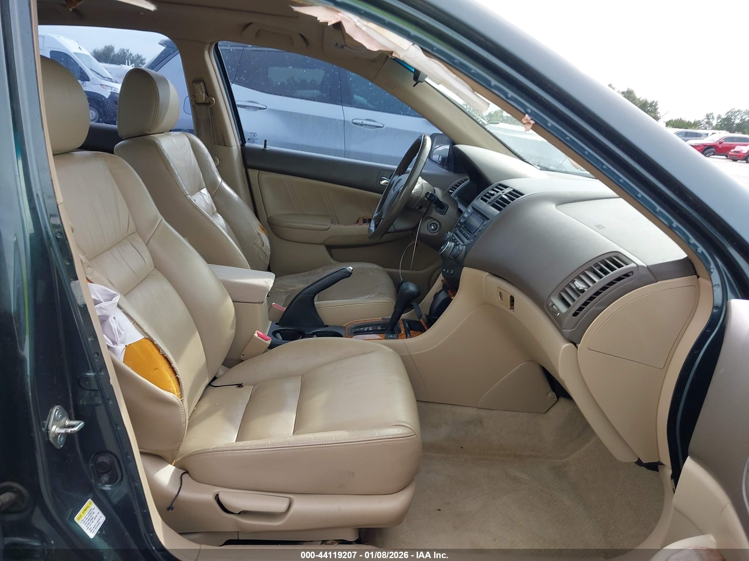 HONDA ACCORD image 5