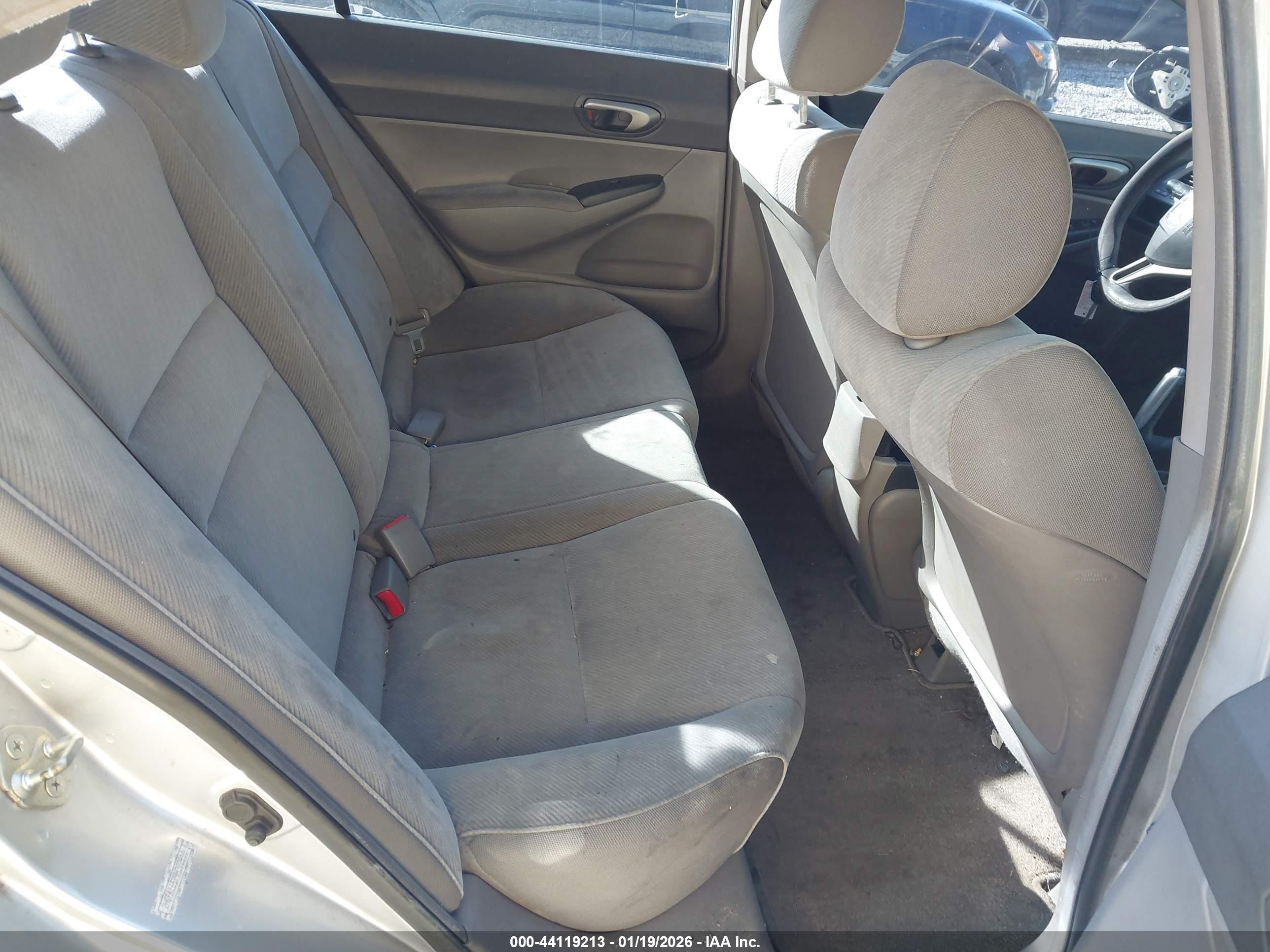 HONDA CIVIC image 8
