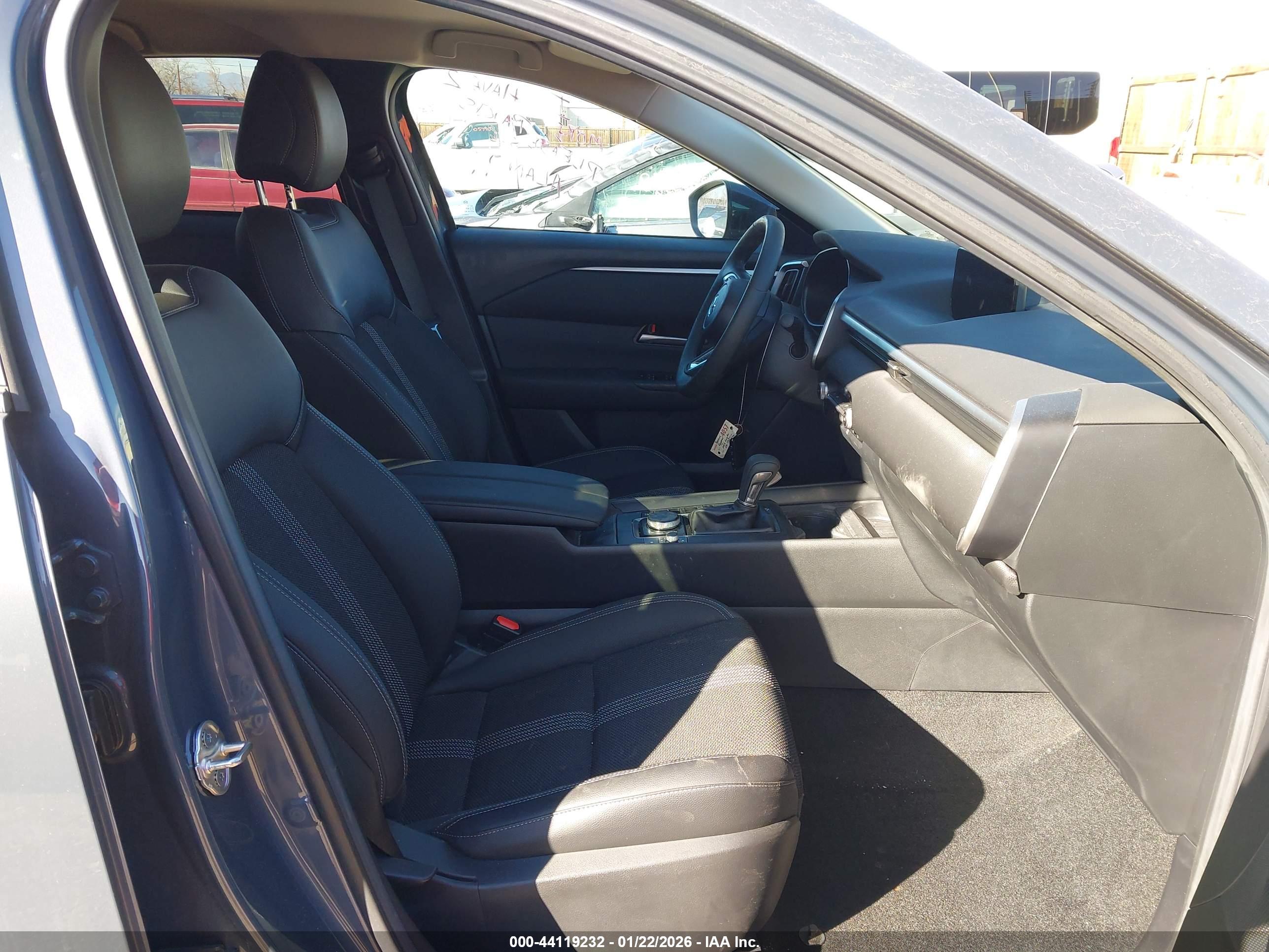 MAZDA CX-50 image 5