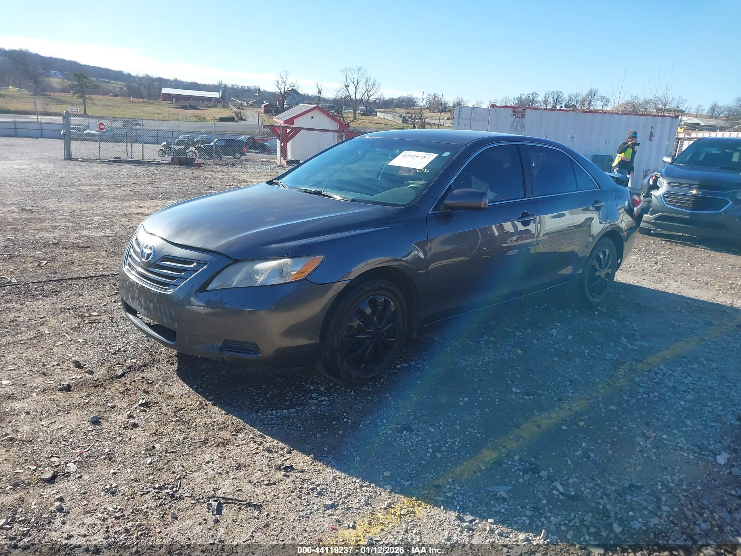 TOYOTA CAMRY image 2