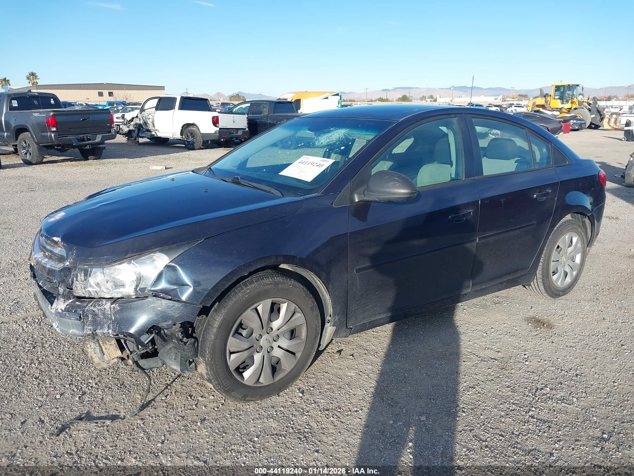 CHEVROLET CRUZE image 2