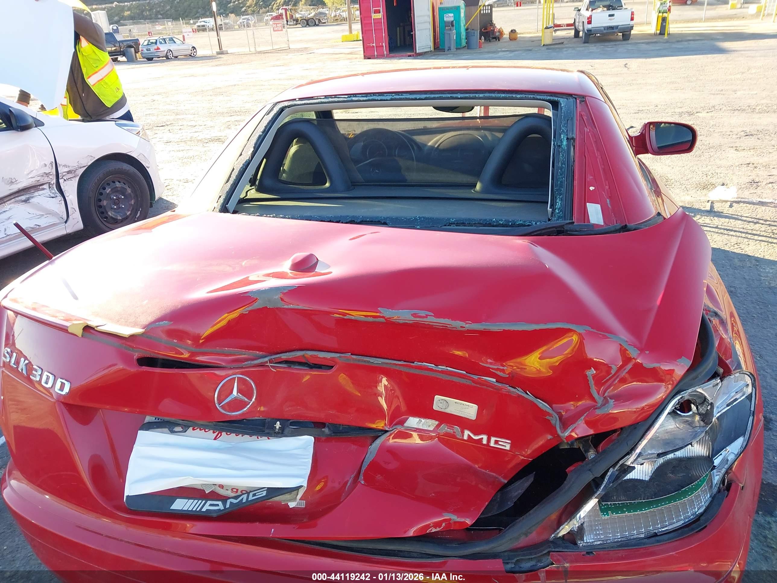 MERCEDES-BENZ SLK image 6