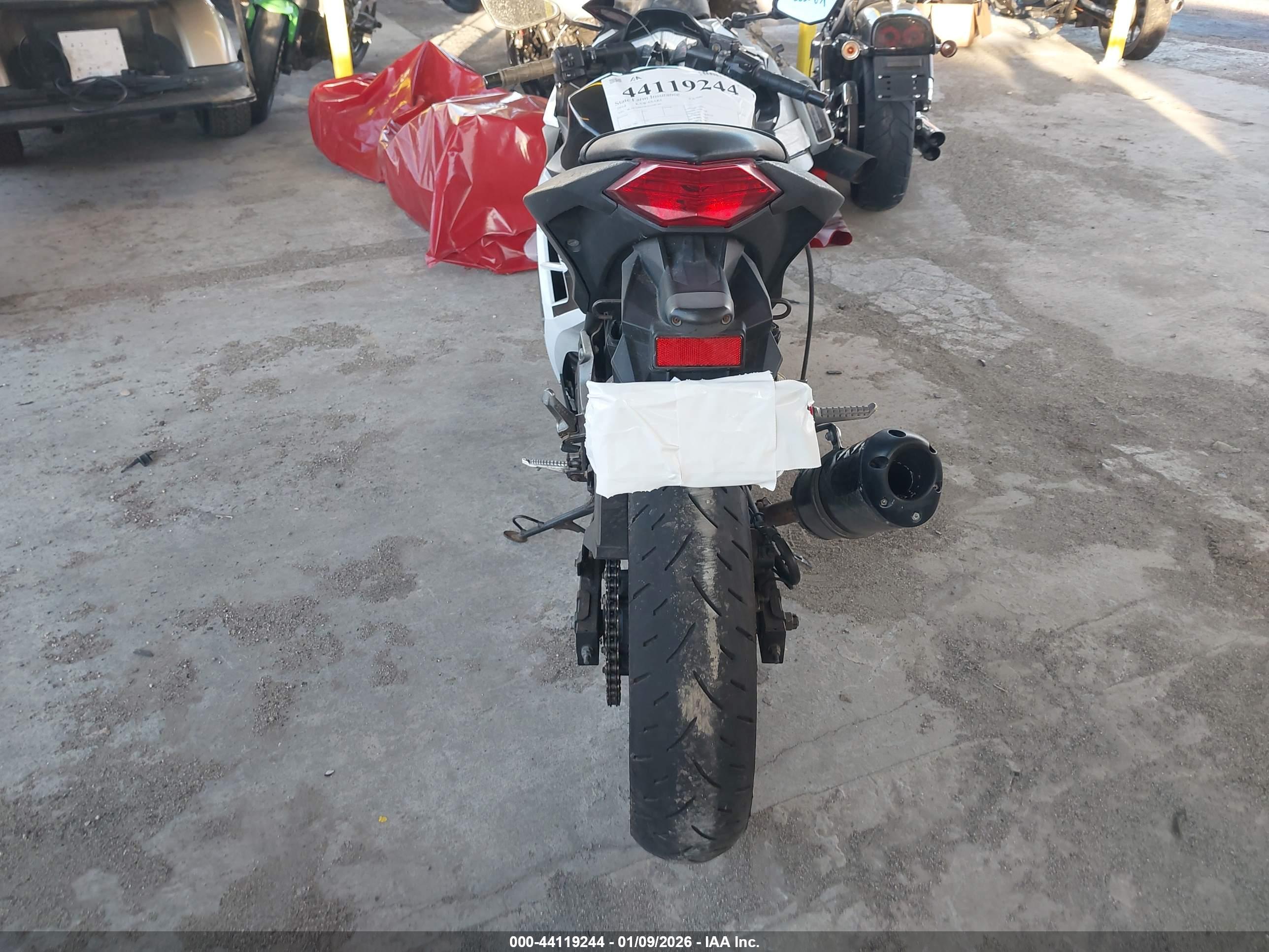 KAWASAKI EX300 image 6