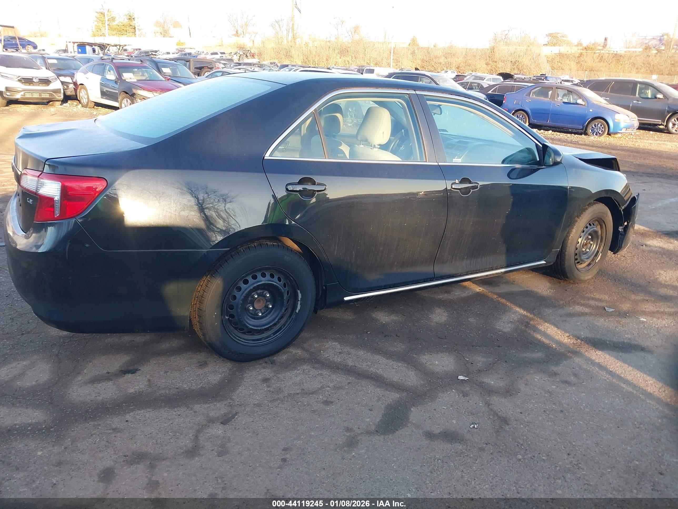 TOYOTA CAMRY image 4
