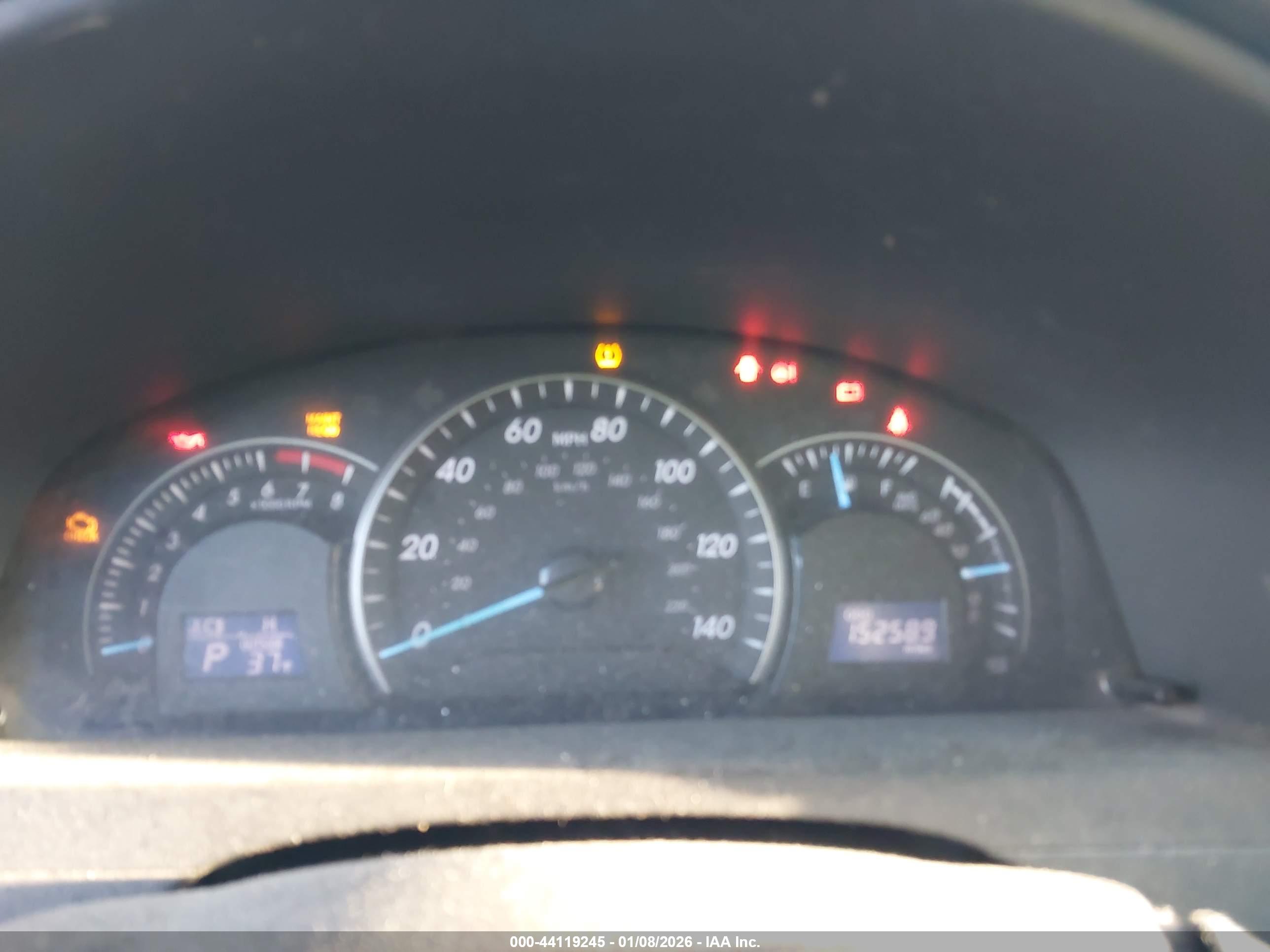 TOYOTA CAMRY image 7
