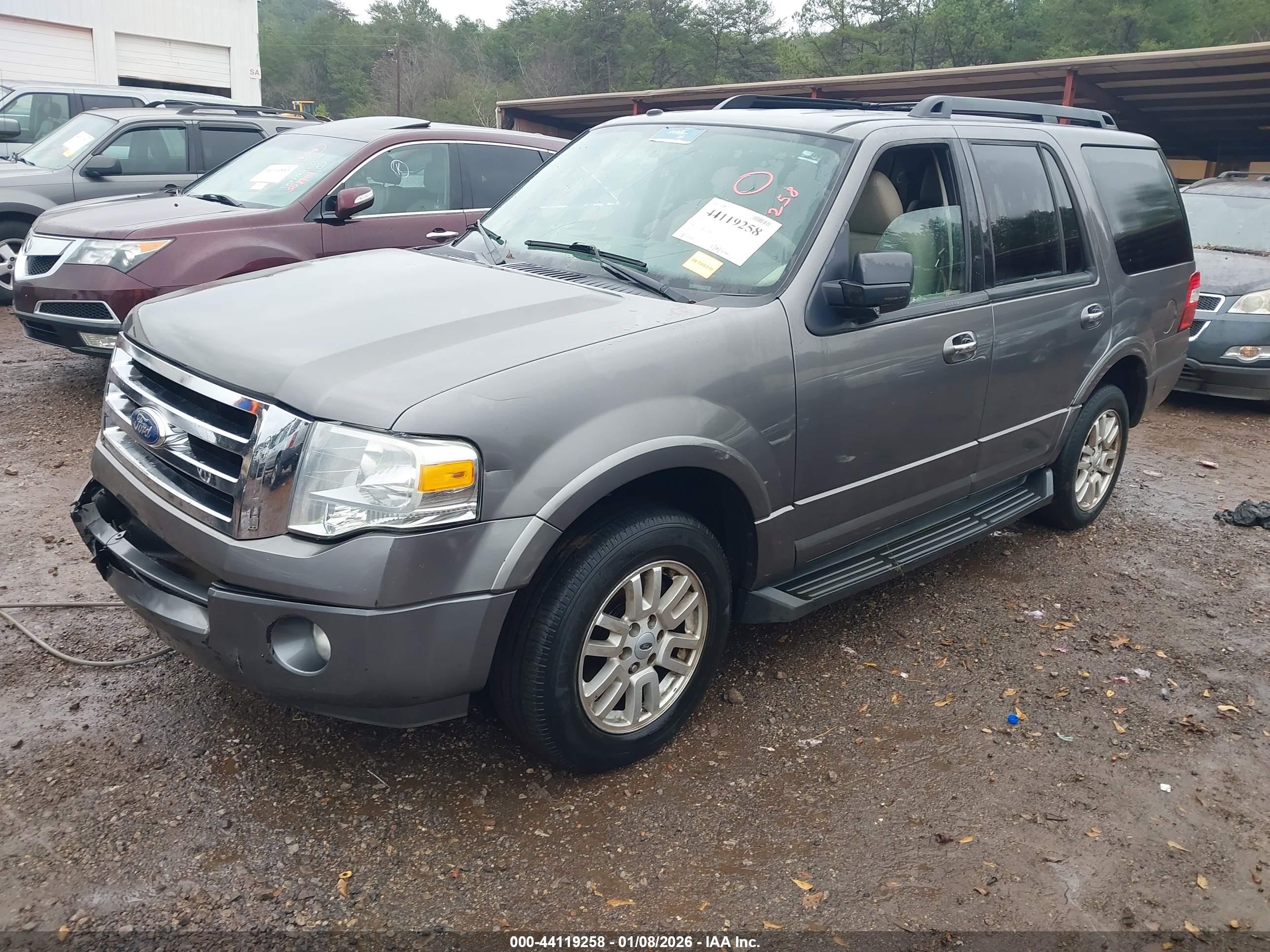 FORD EXPEDITION image 2