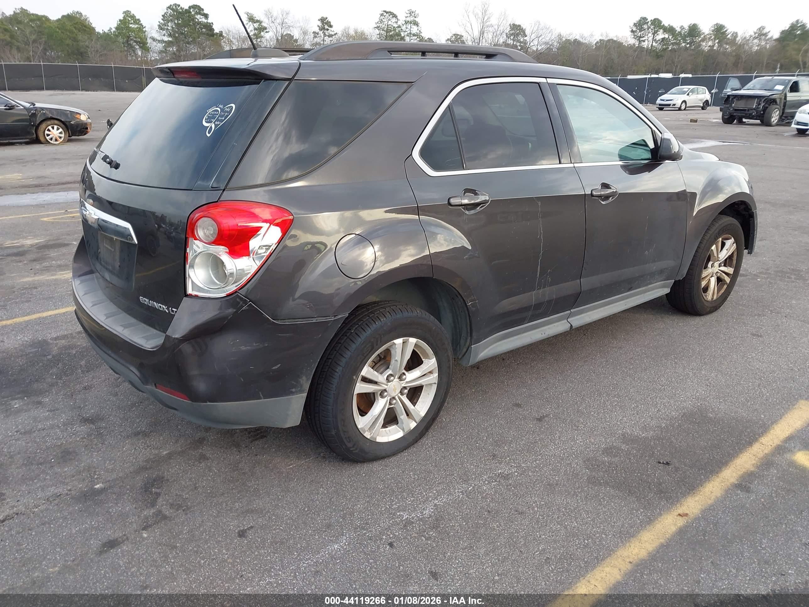 CHEVROLET EQUINOX image 4