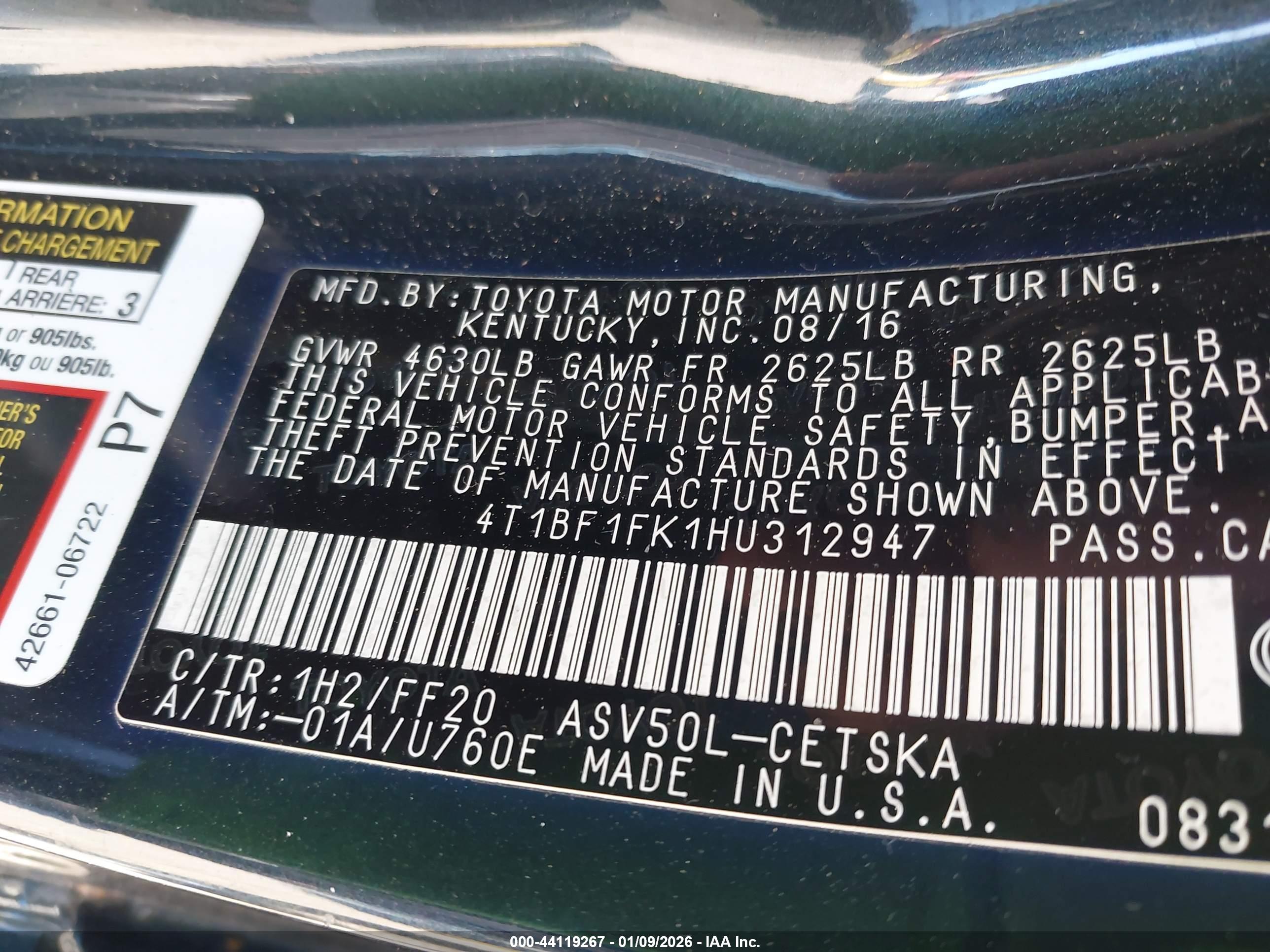 TOYOTA CAMRY image 9