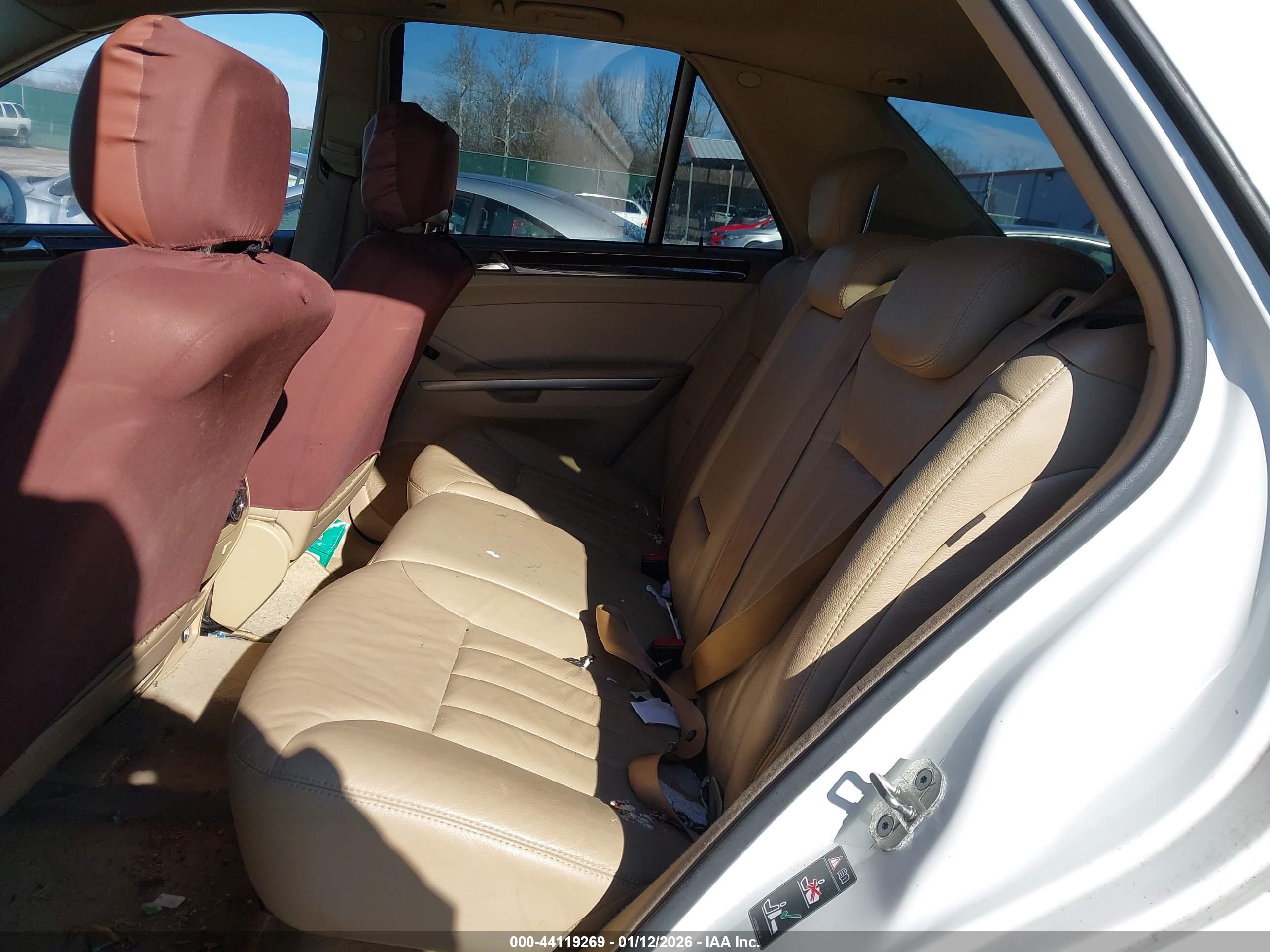 MERCEDES-BENZ ML image 8