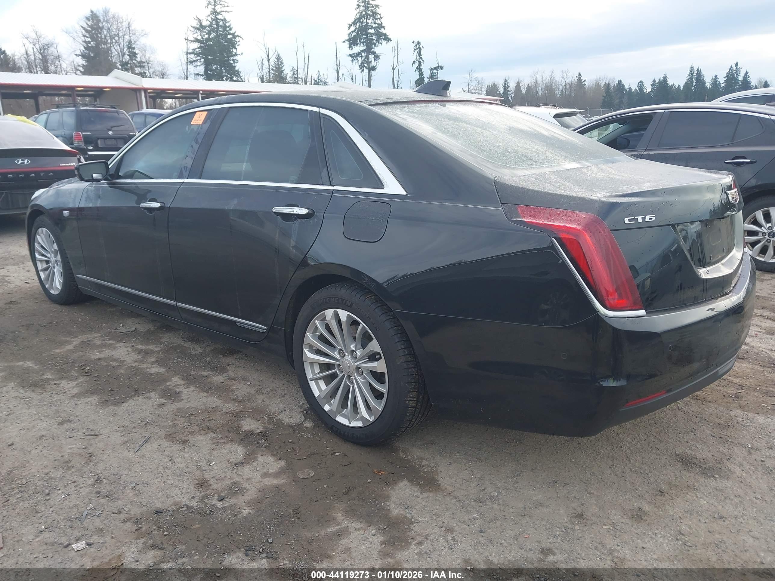 CADILLAC CT6 image 3
