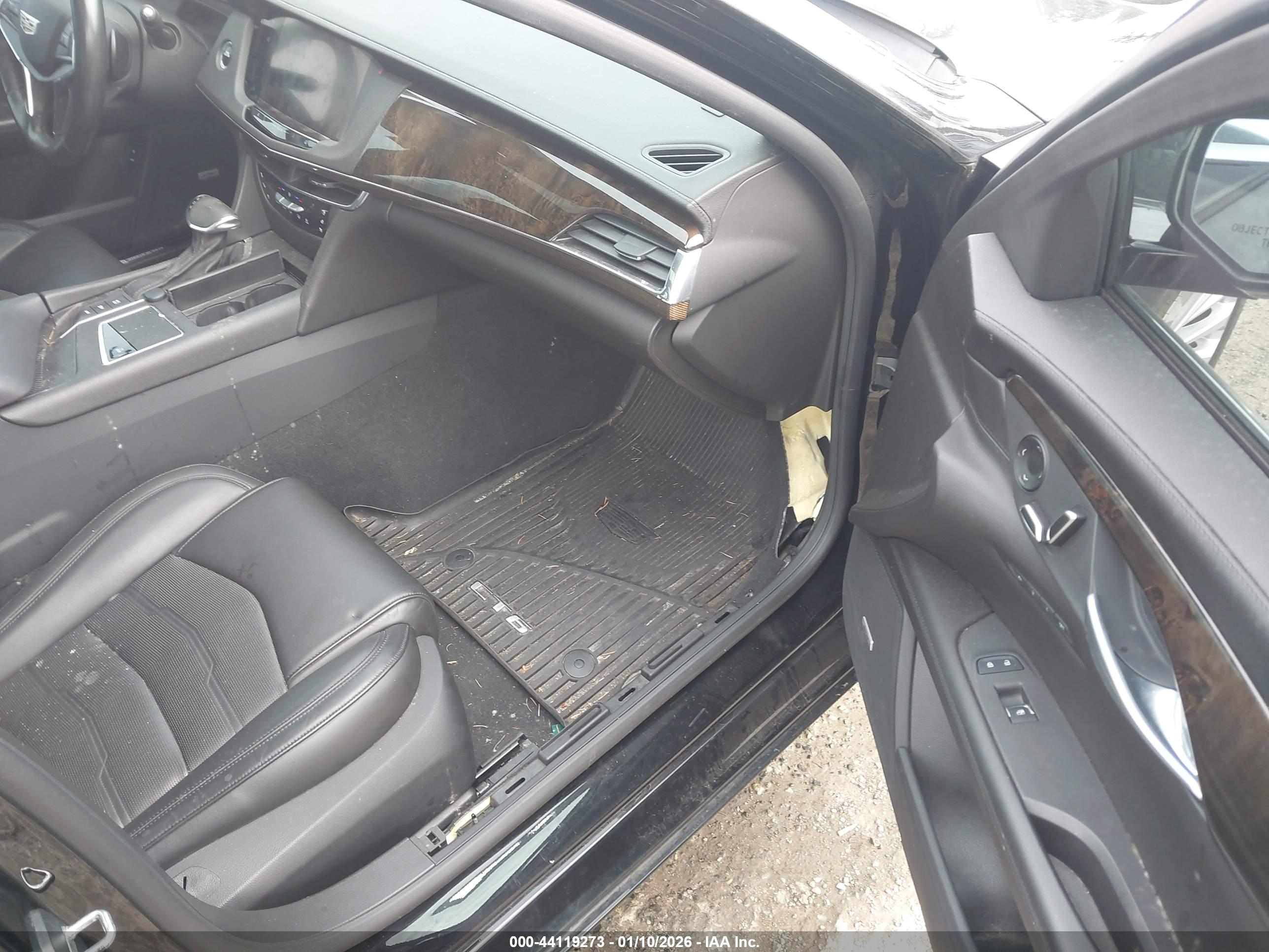 CADILLAC CT6 image 5