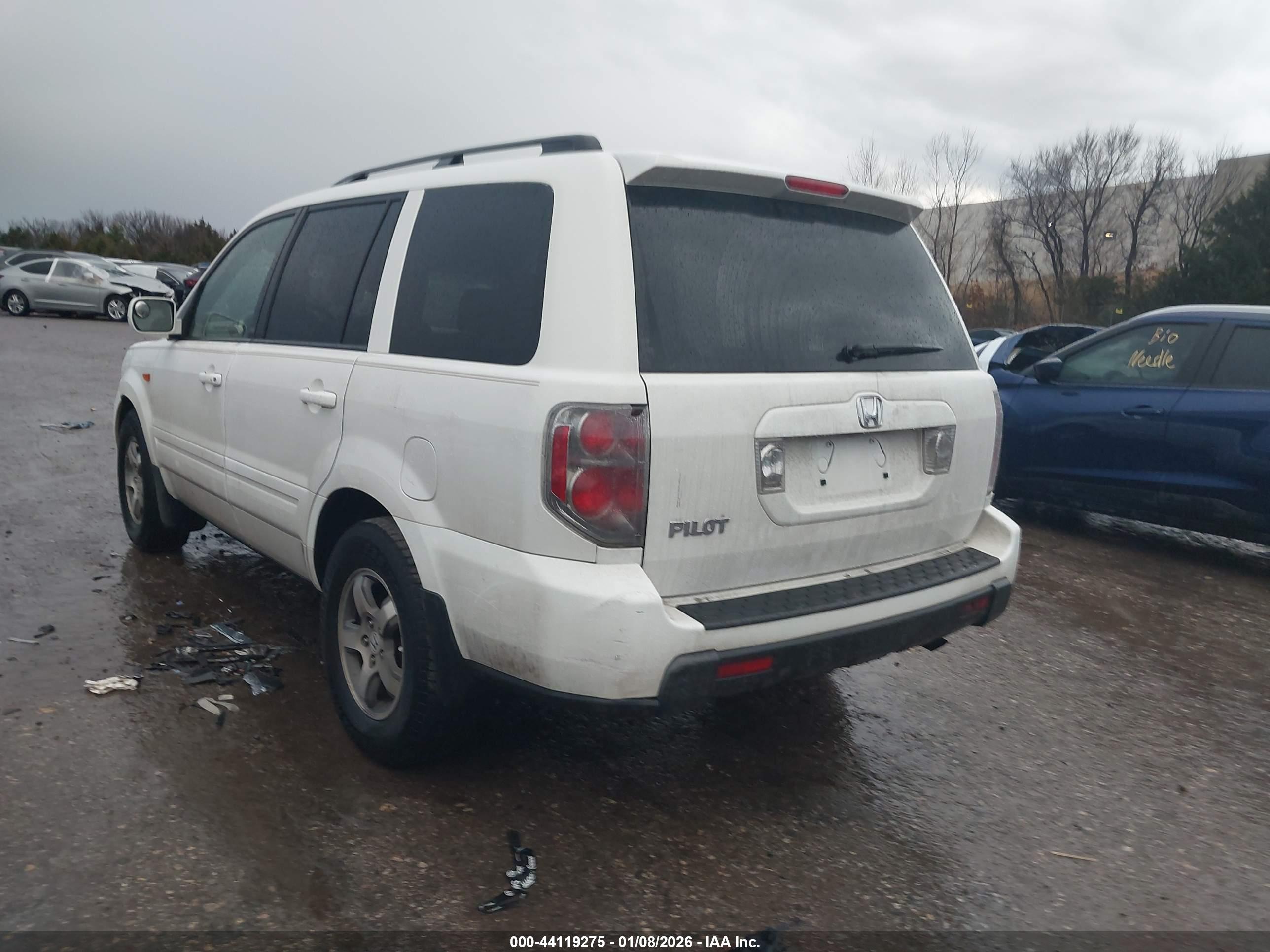 HONDA PILOT image 3