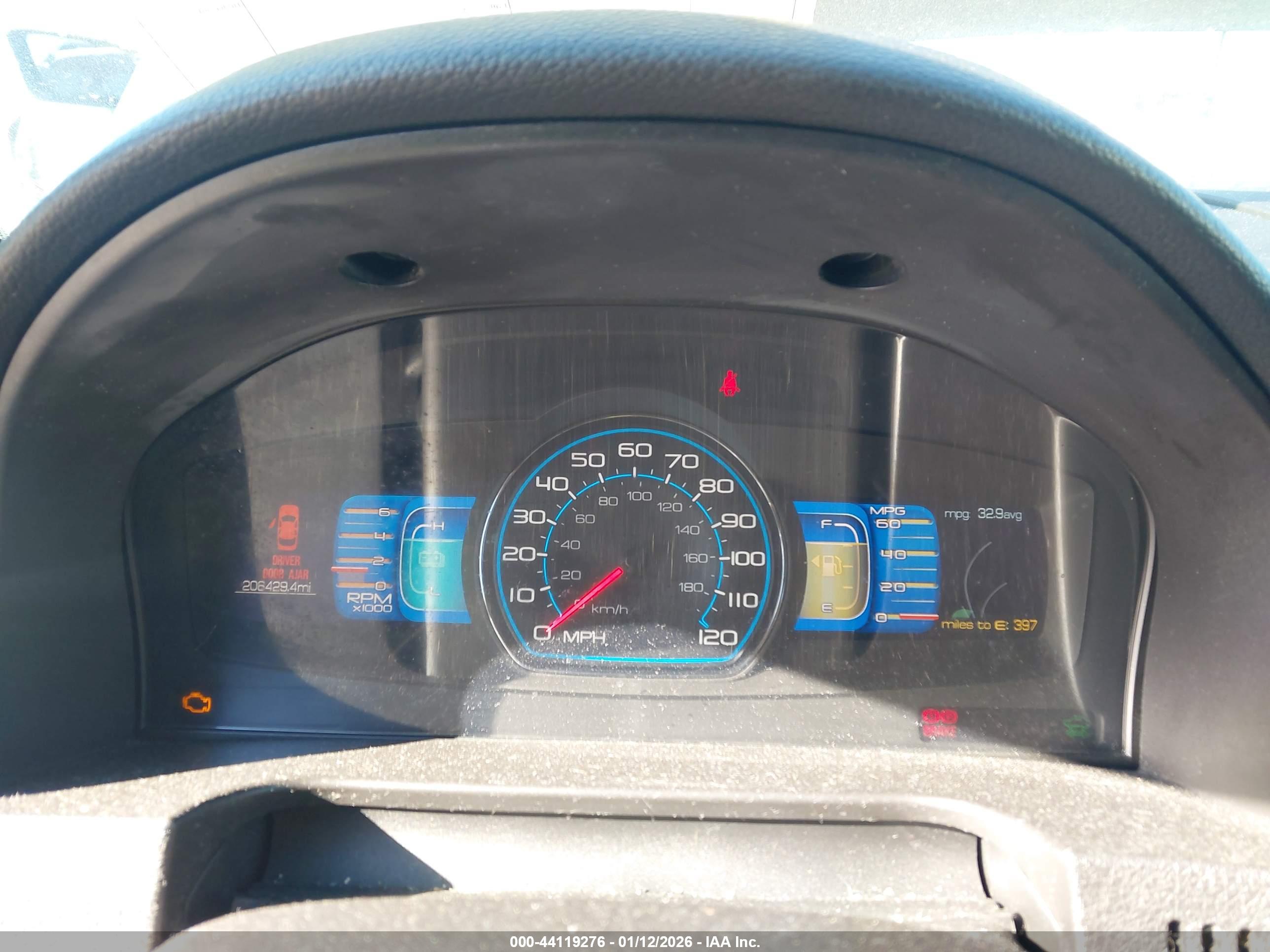 FORD FUSION image 7