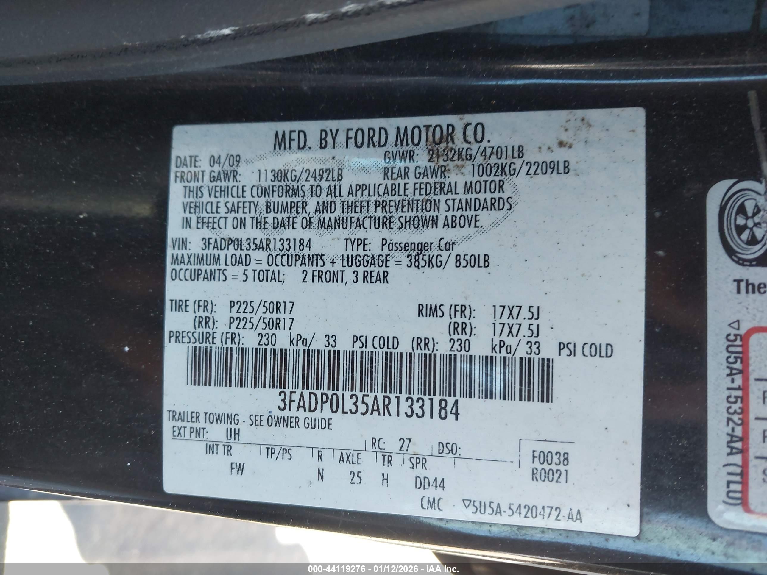 FORD FUSION image 9