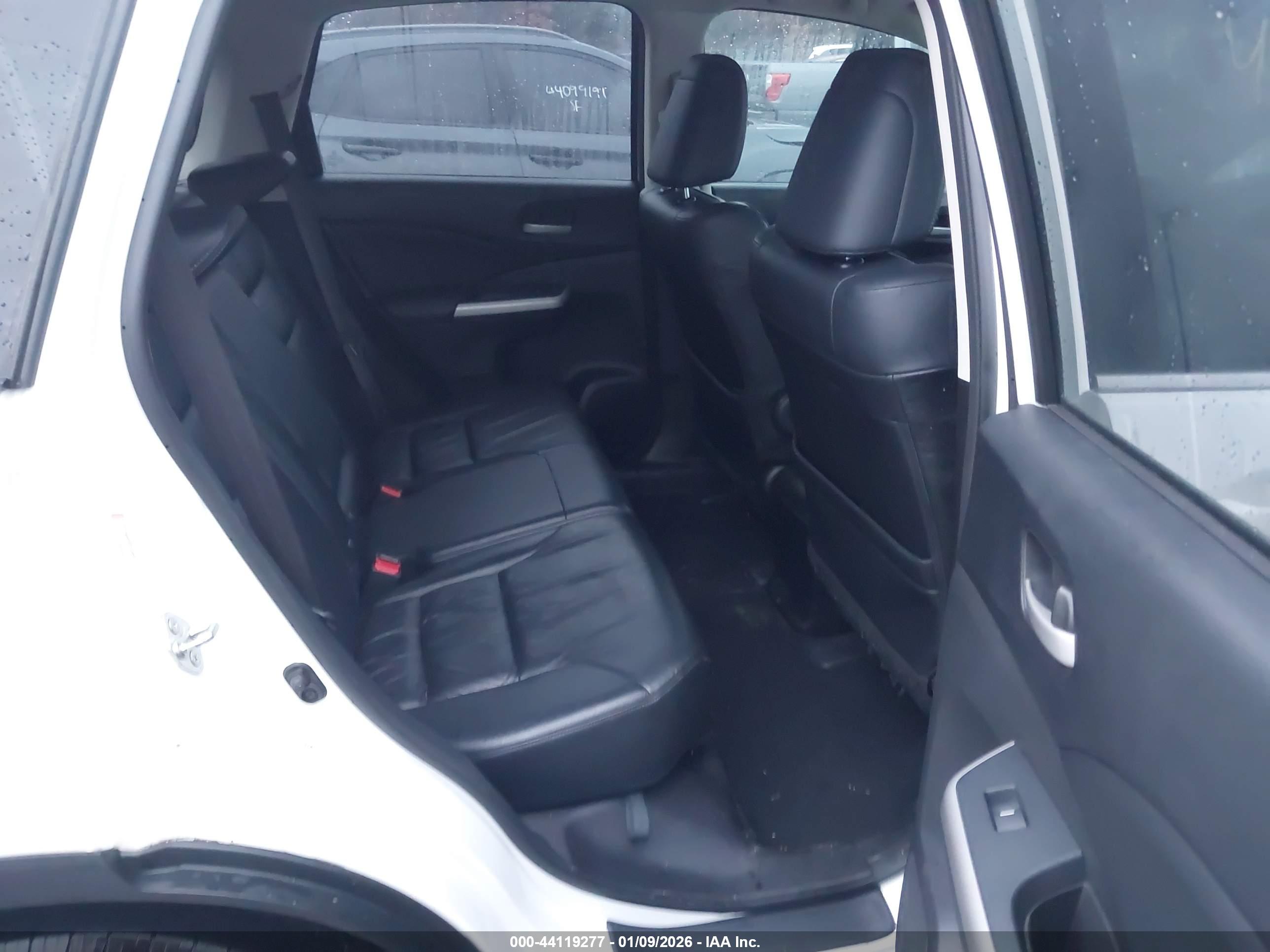 HONDA CR-V image 8