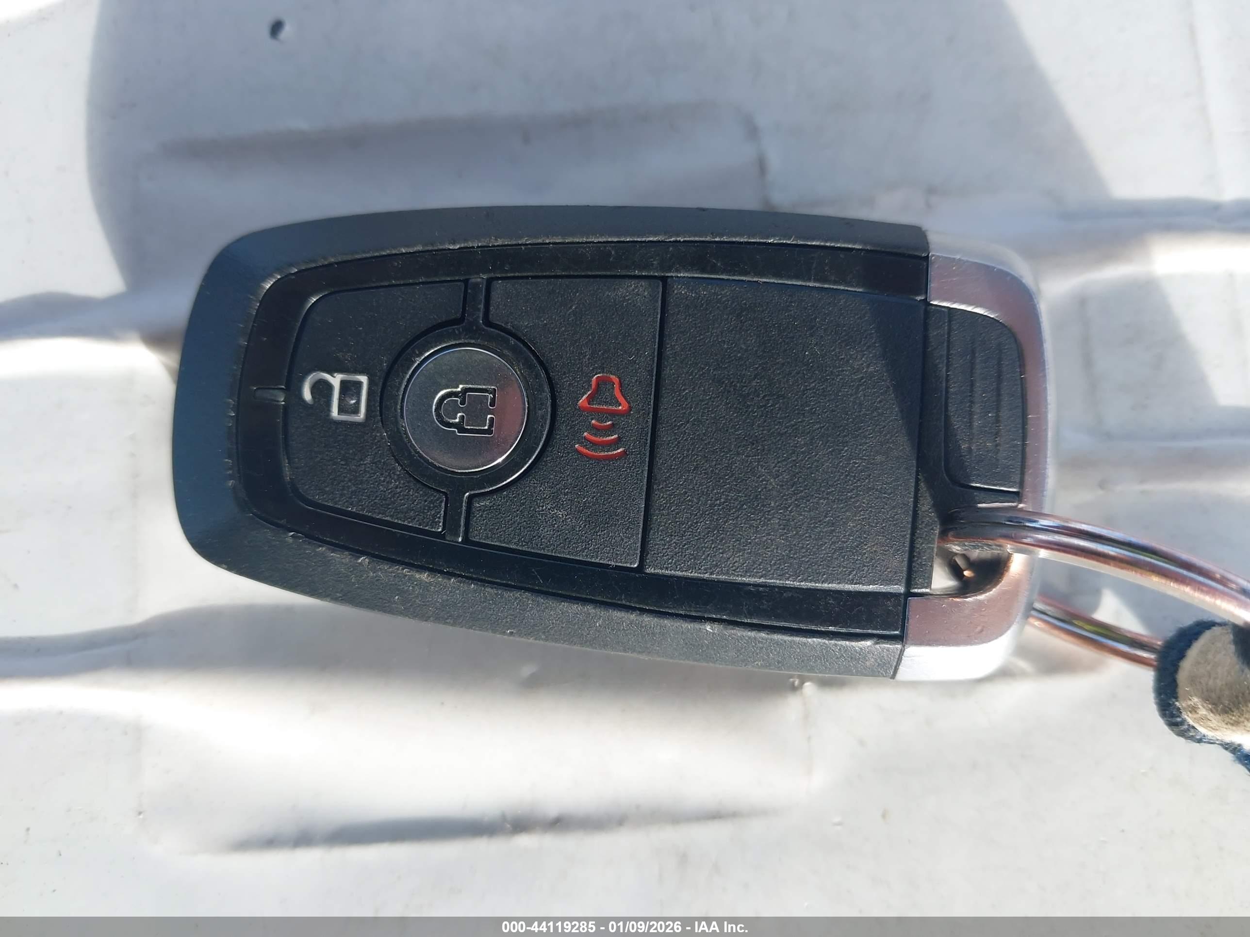 FORD ESCAPE image 11