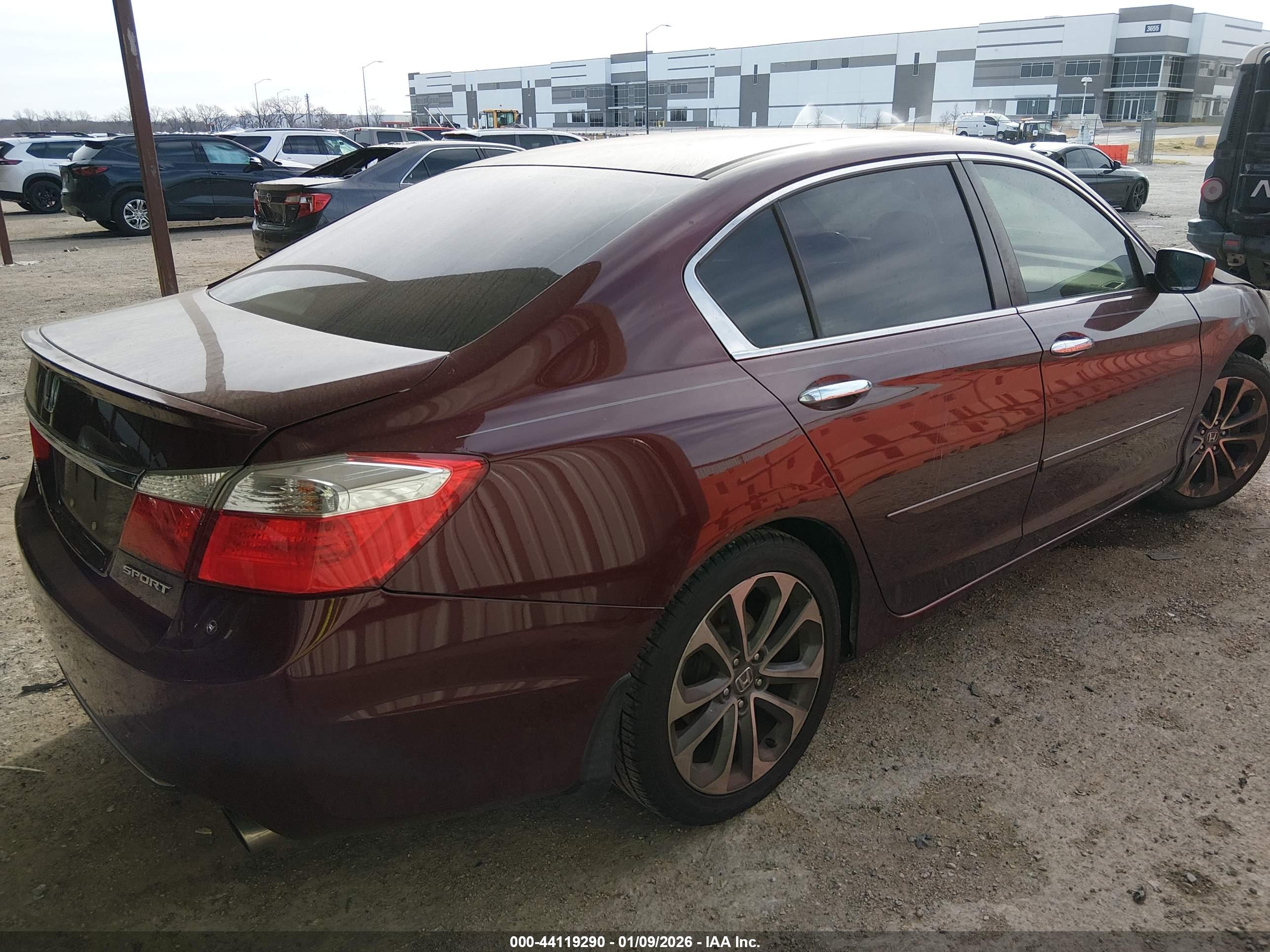 HONDA ACCORD image 4