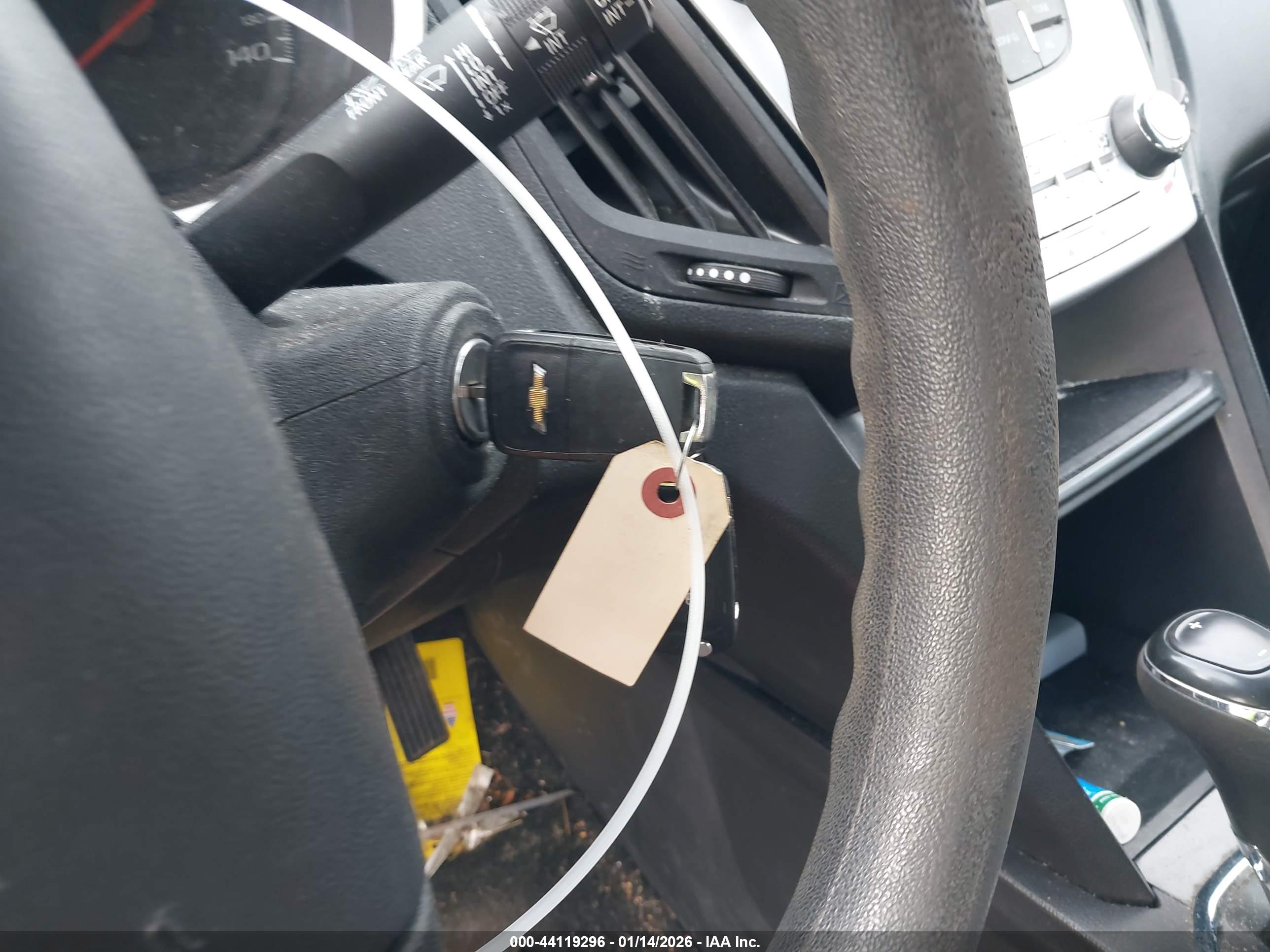 CHEVROLET EQUINOX image 11