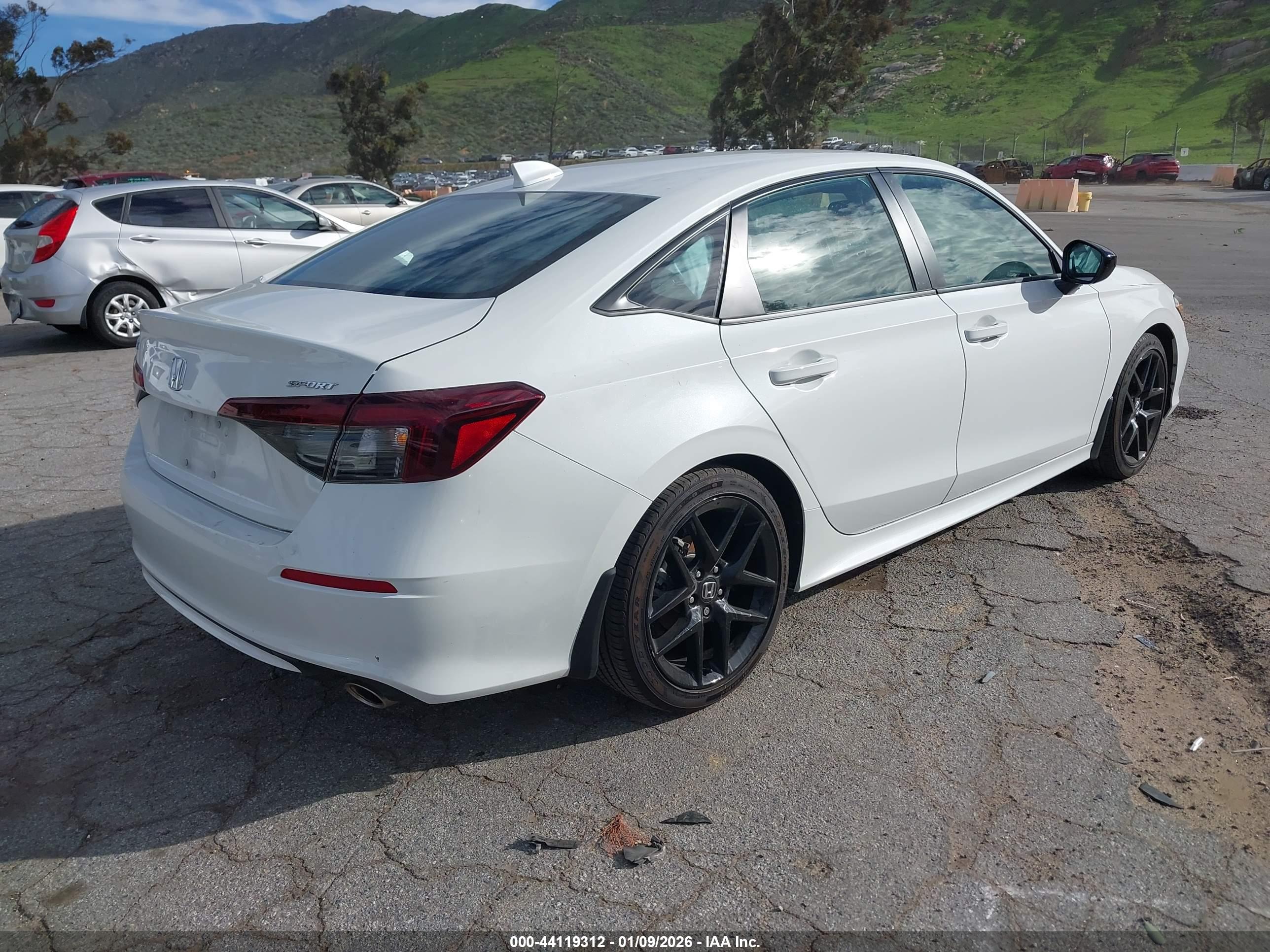 HONDA CIVIC image 4