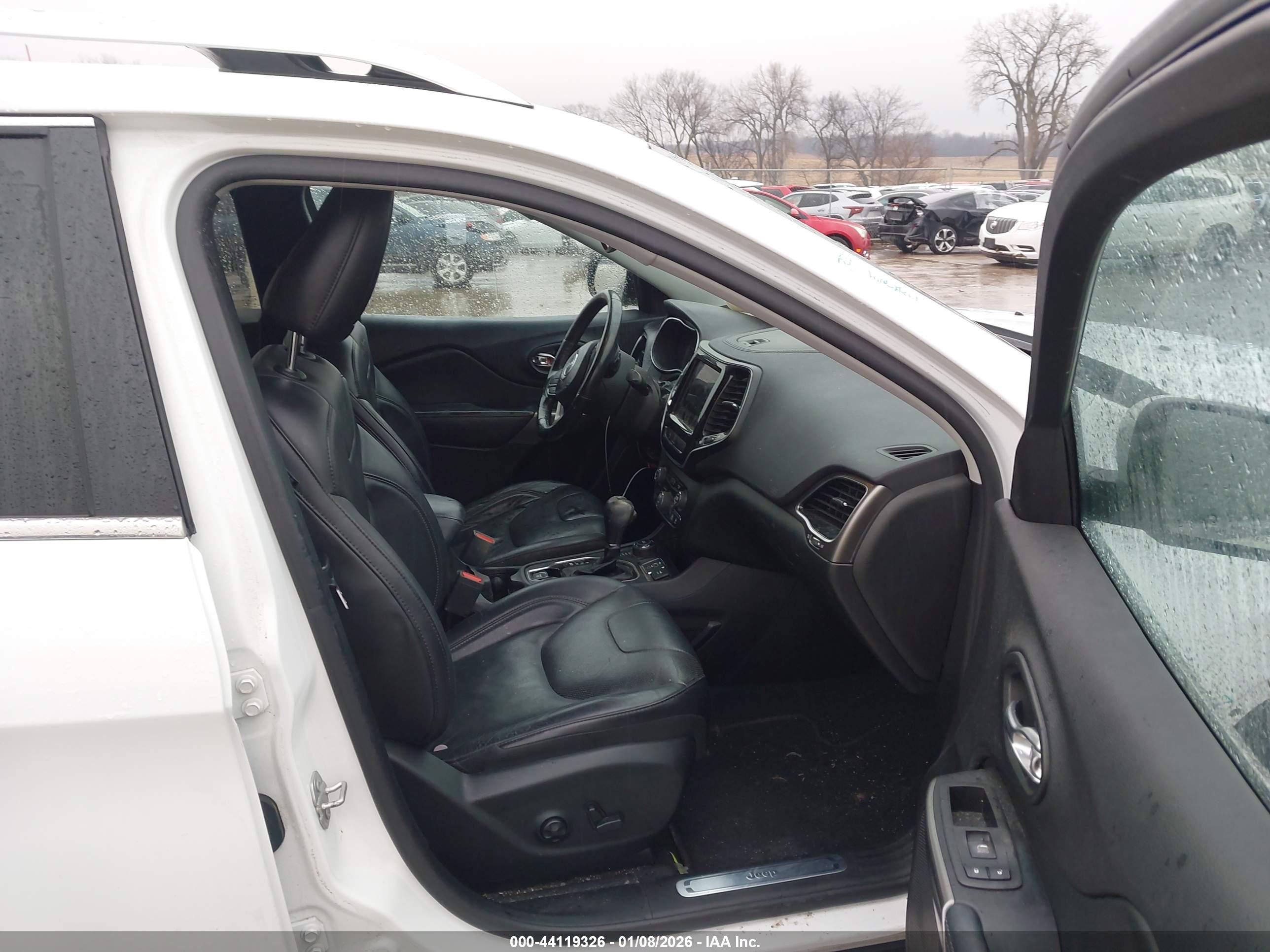 JEEP CHEROKEE image 5