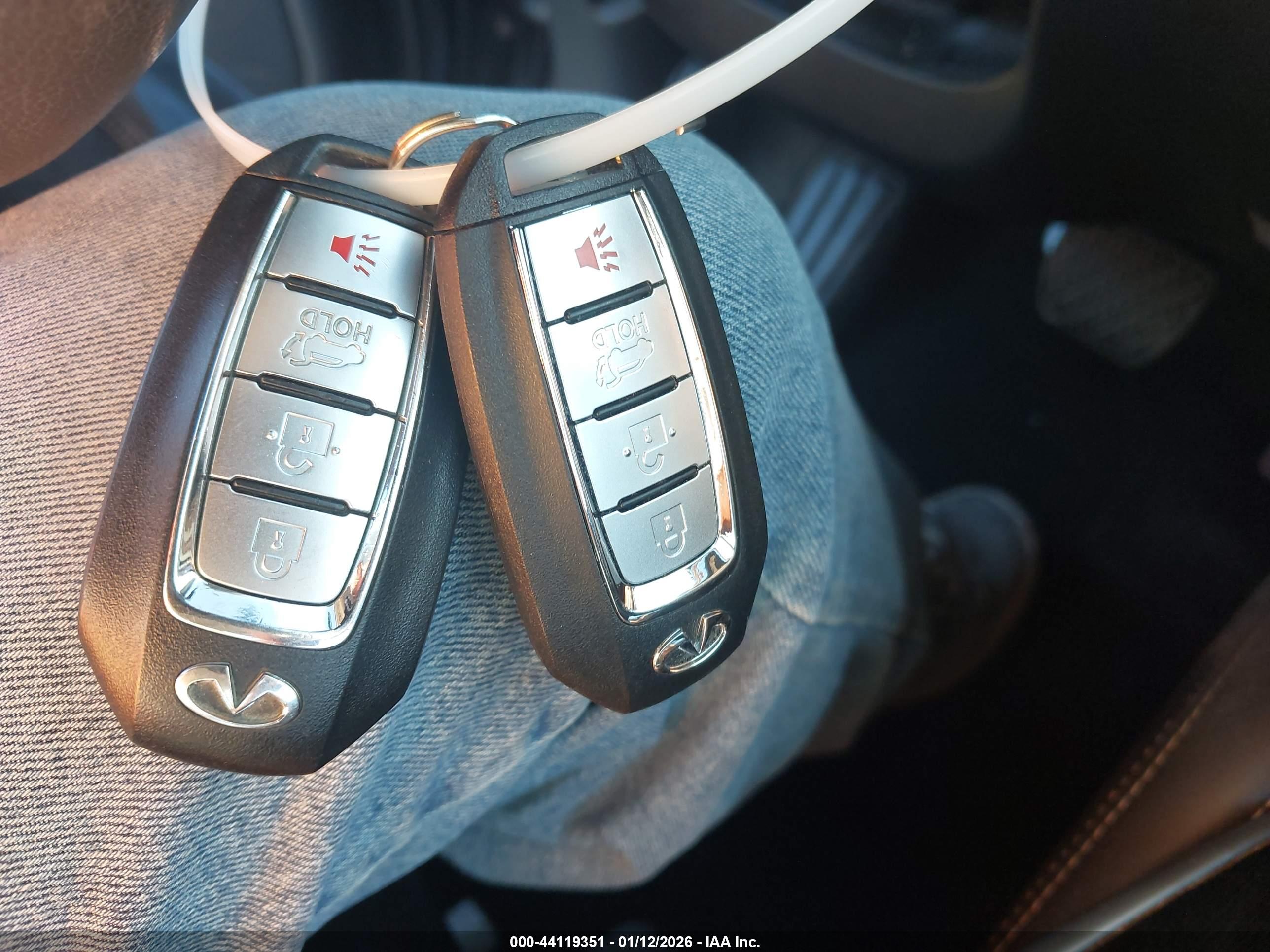 INFINITI QX60 image 11