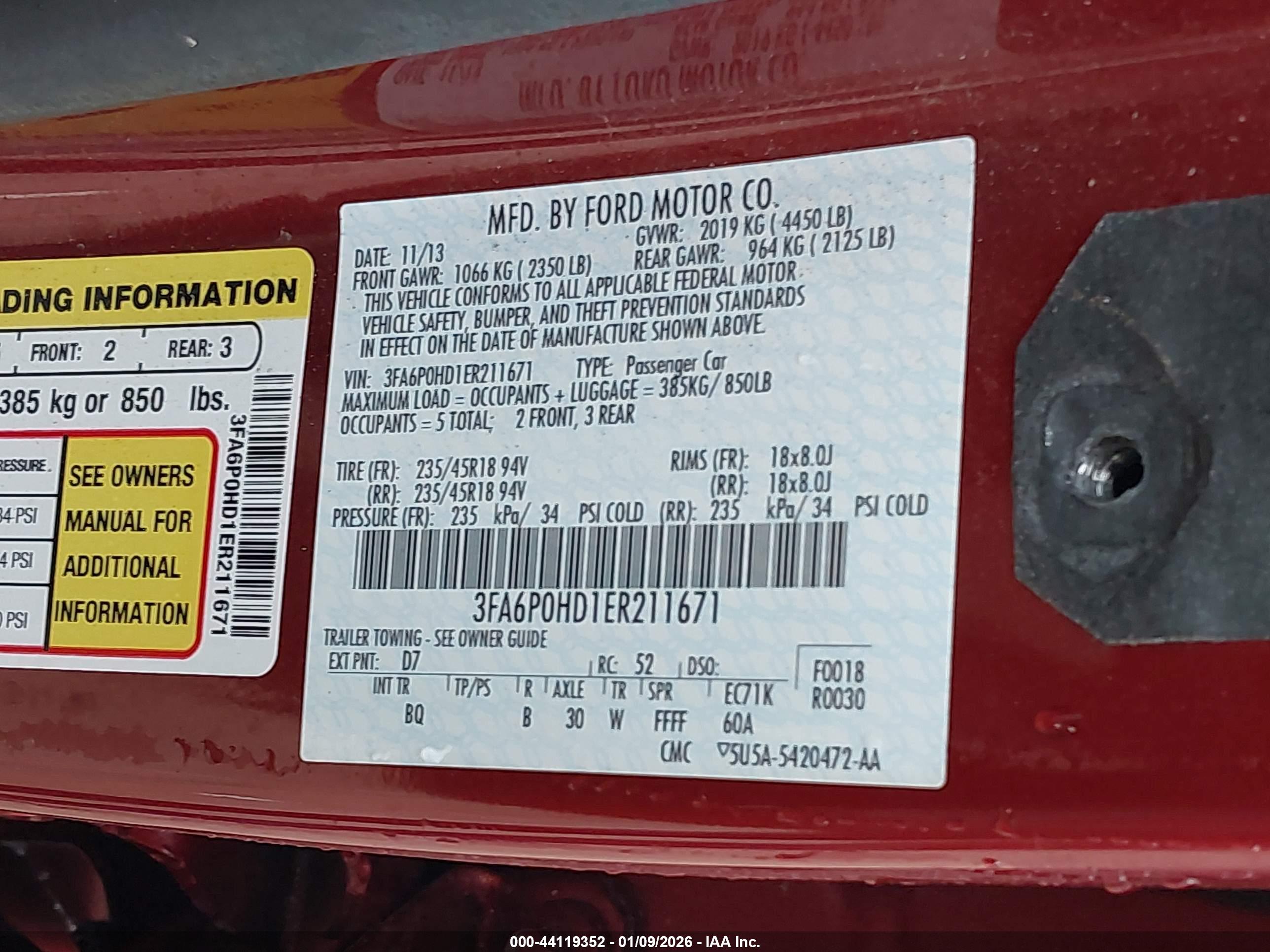 FORD FUSION image 9