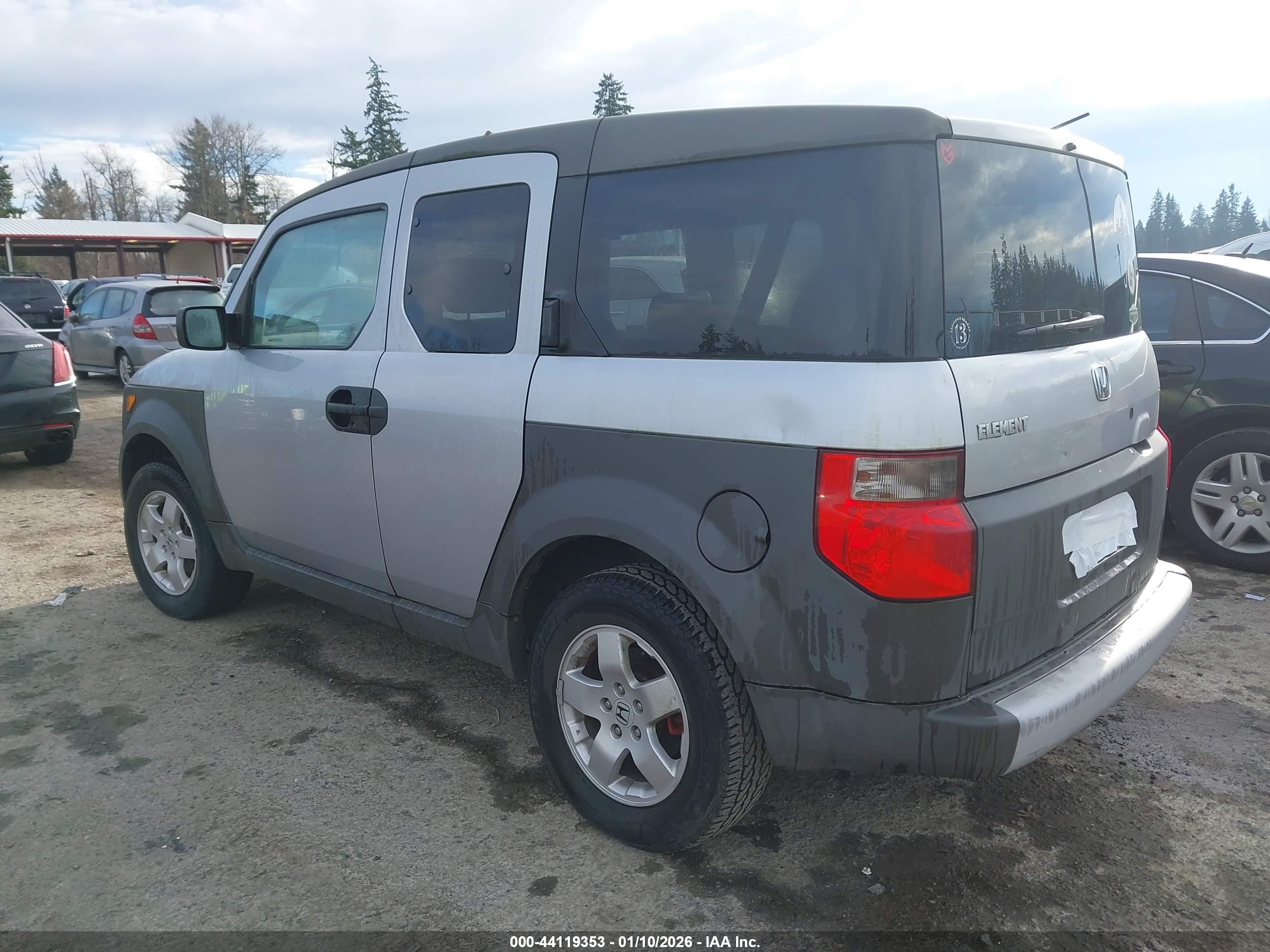HONDA ELEMENT image 3