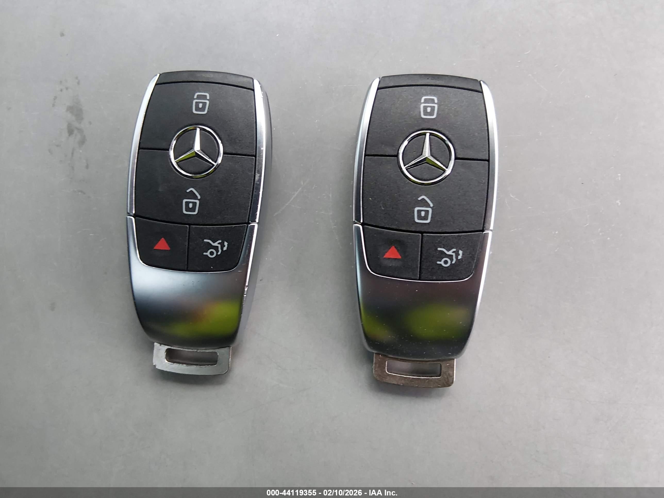 MERCEDES-BENZ GLE image 11